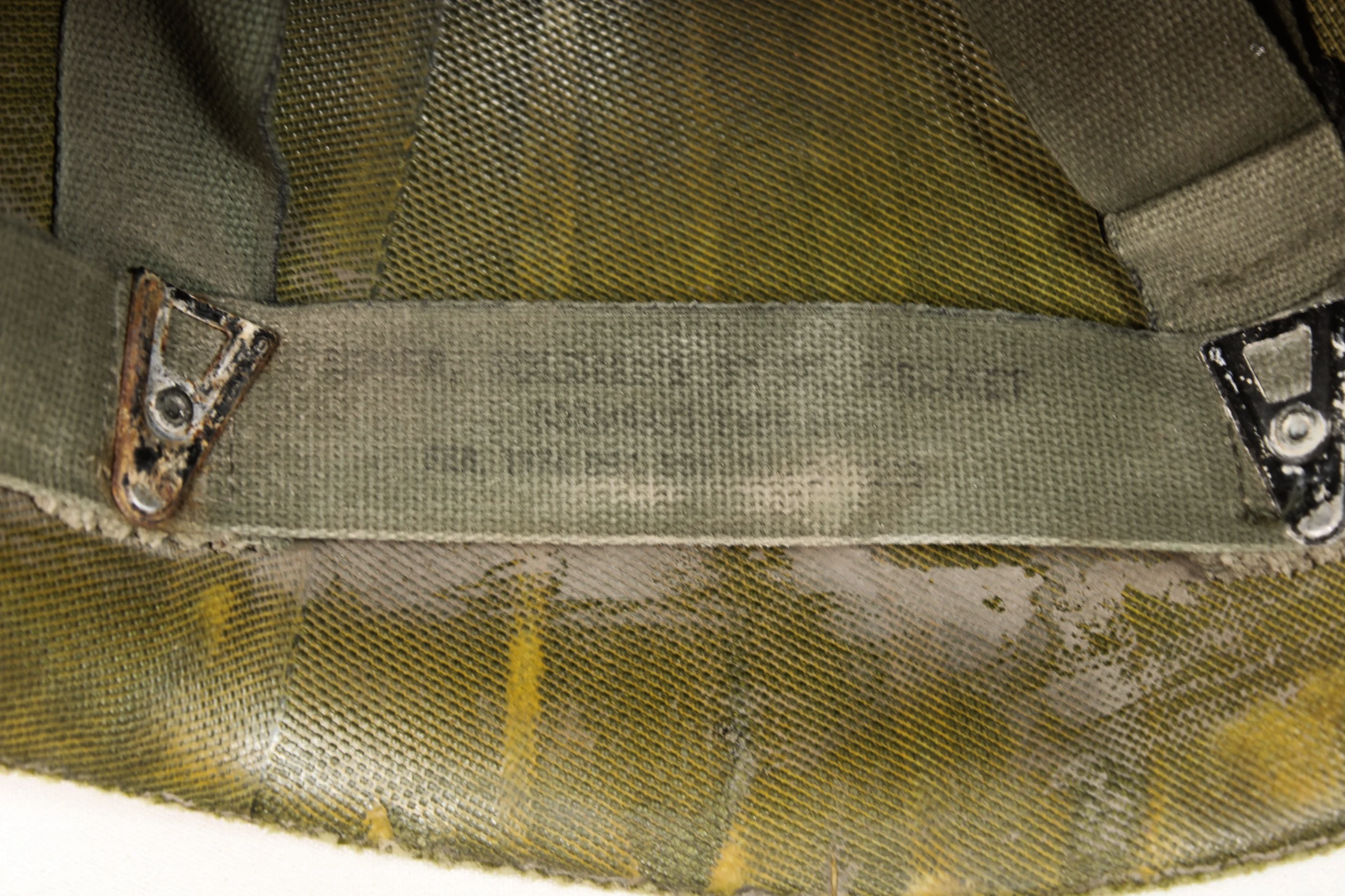 Early 1980's M1 Helmet Liner