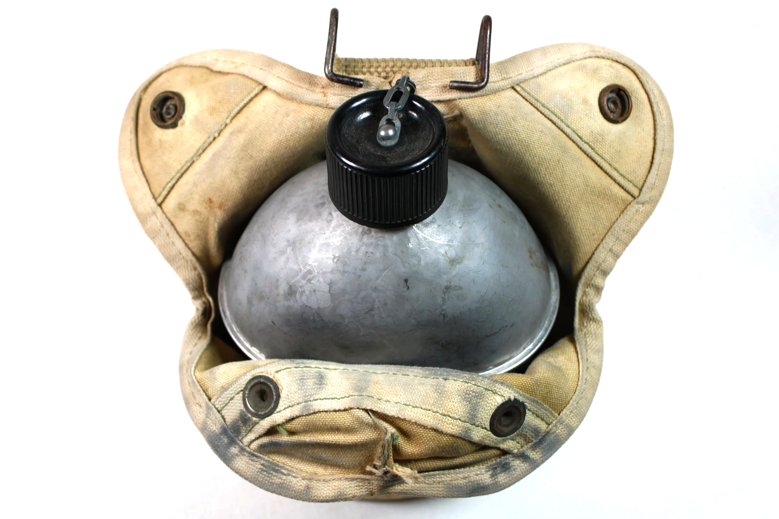 WW2 US P1 USMC Canteen Cover and 1944 Canteen (Named And ID'd) "Gusty J. Arrigo"