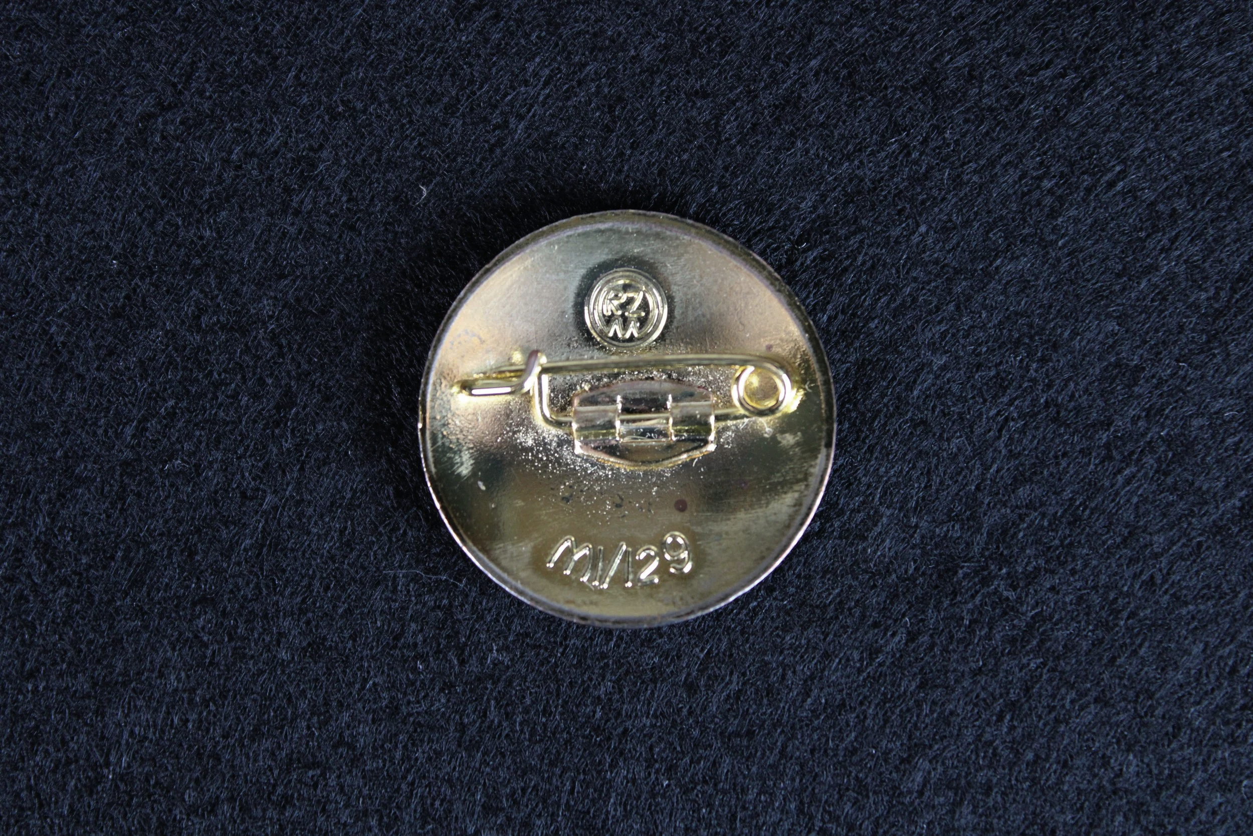 Reproduction Third Reich NSDAP-N RZM M1/129 Enamel Pin