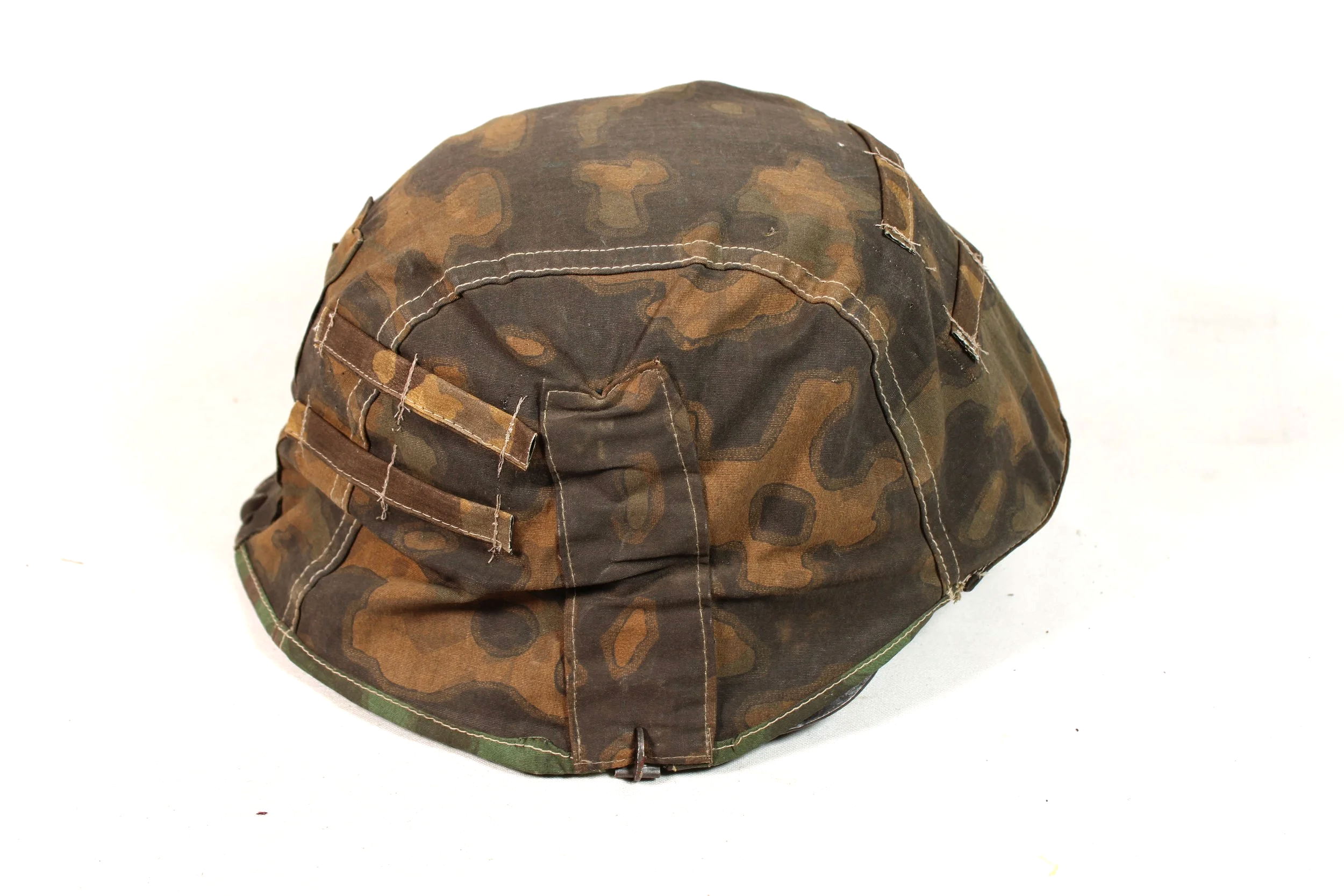 Reproduction Waffen SS Blurred Edge WW2 German Helmet Cover w/Mixed Loops