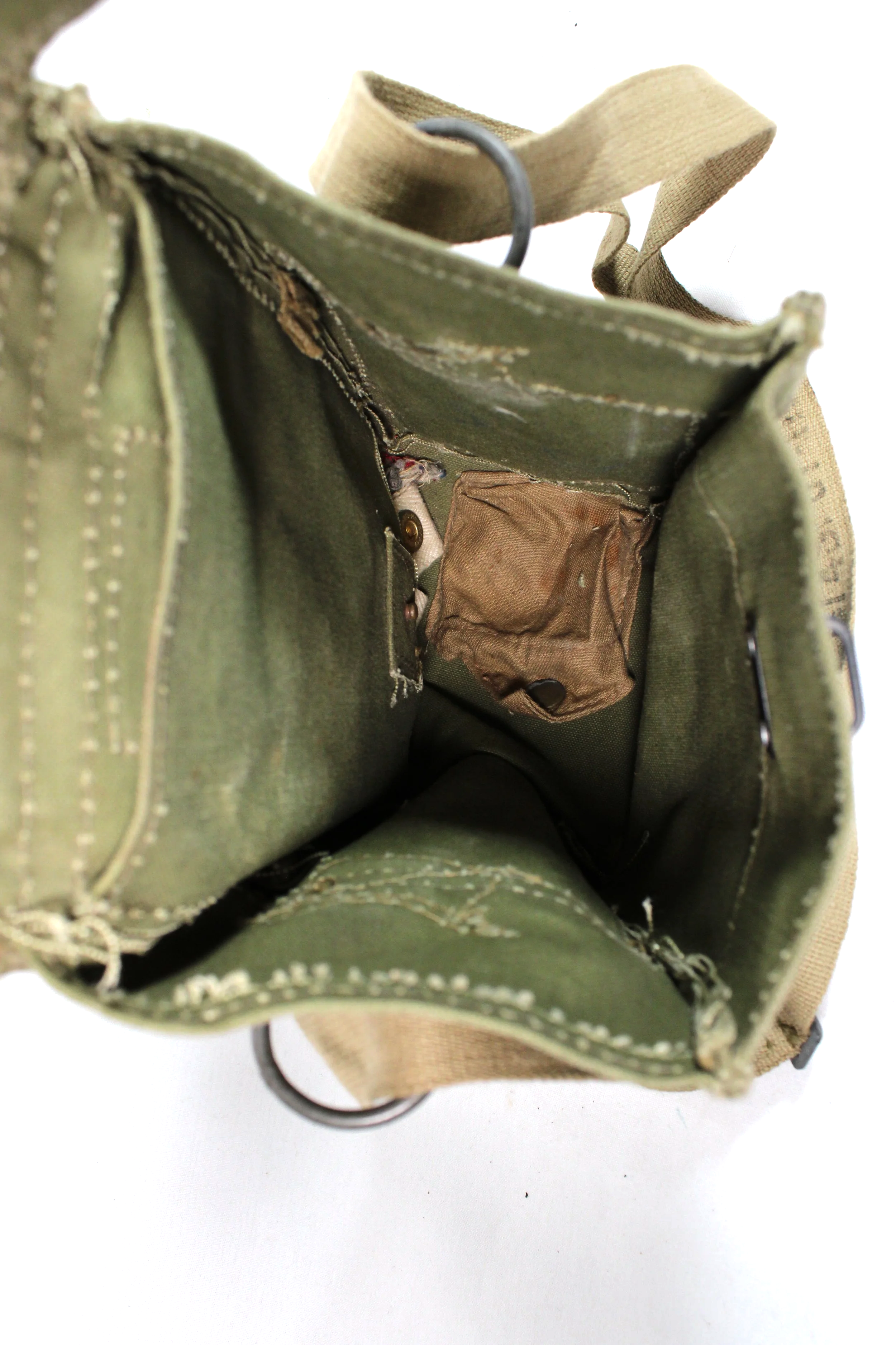 WWII Era British Army Gas Mask Bag P44 Engineer Bag