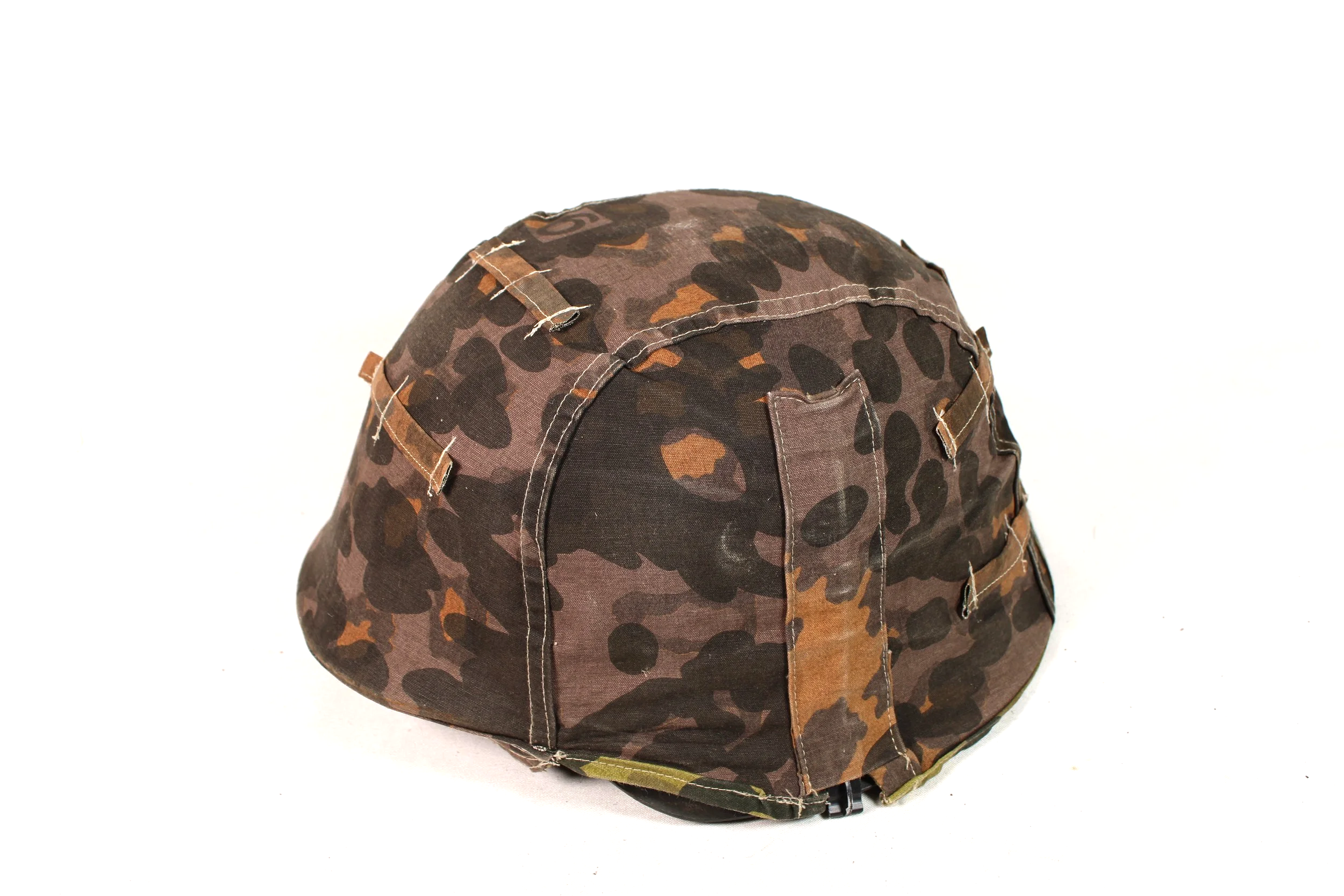 Reproduction Waffen SS WW2 German Overprint 5/6 Camo Helmet Cover W/Mixed Loops