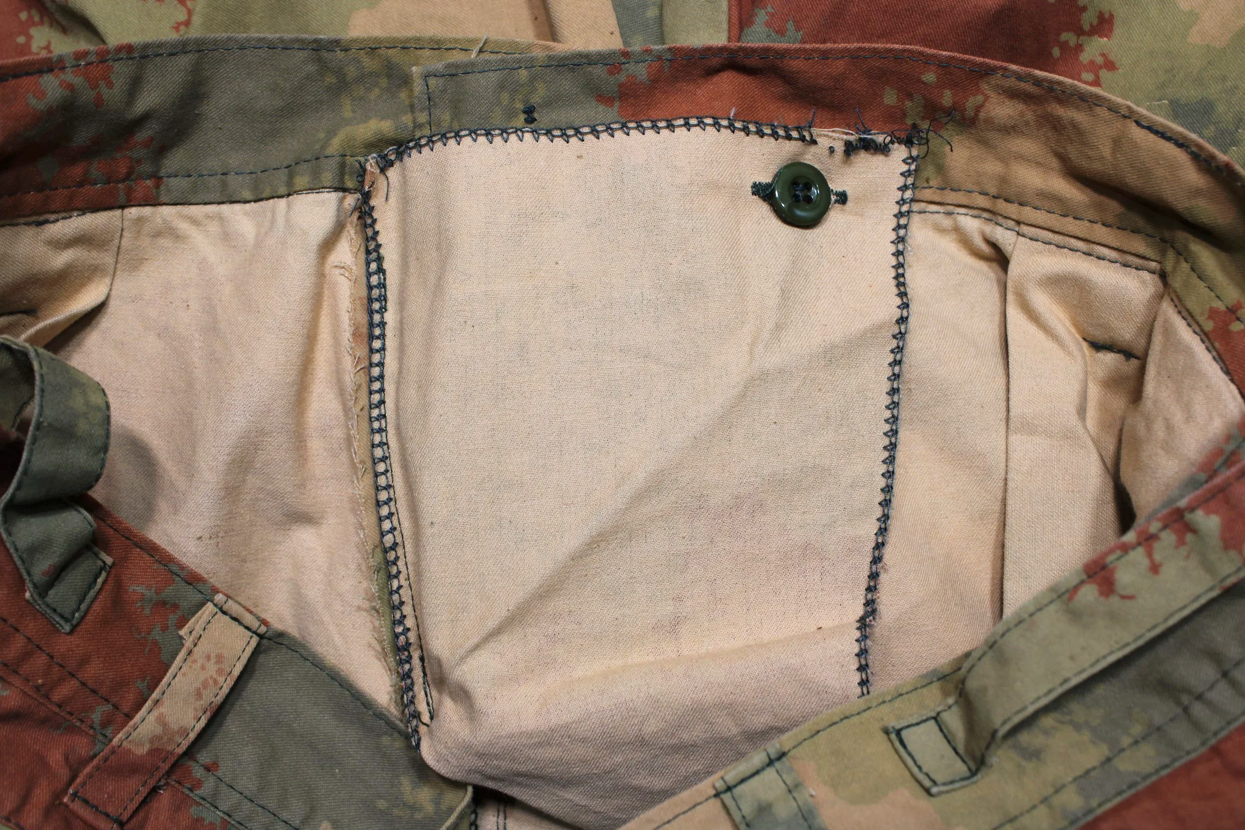(Rare) Czech Military Agreco Experimental Desert Camo Pants Deadstock Large