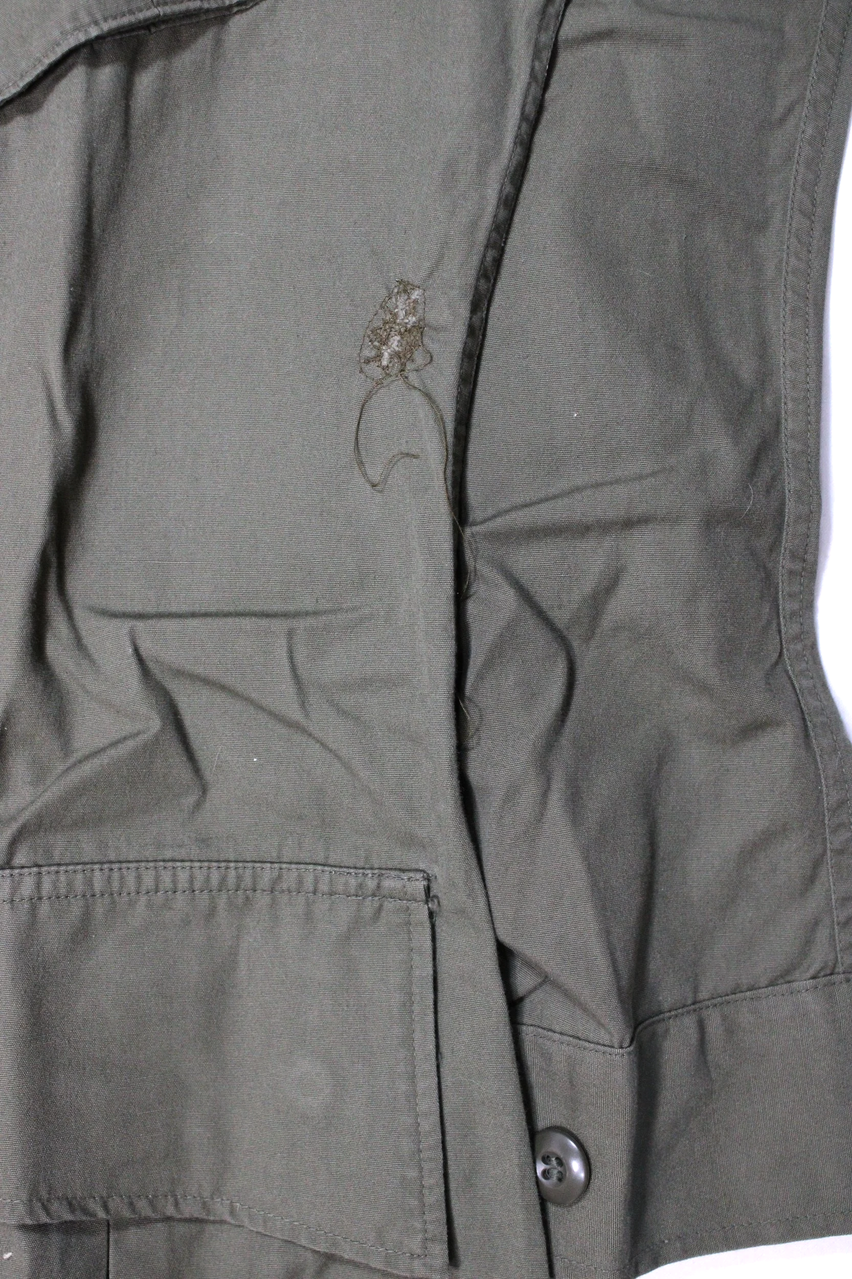 RipStop Jungle Fatigue Jacket Vietnam War Medium Long 1968