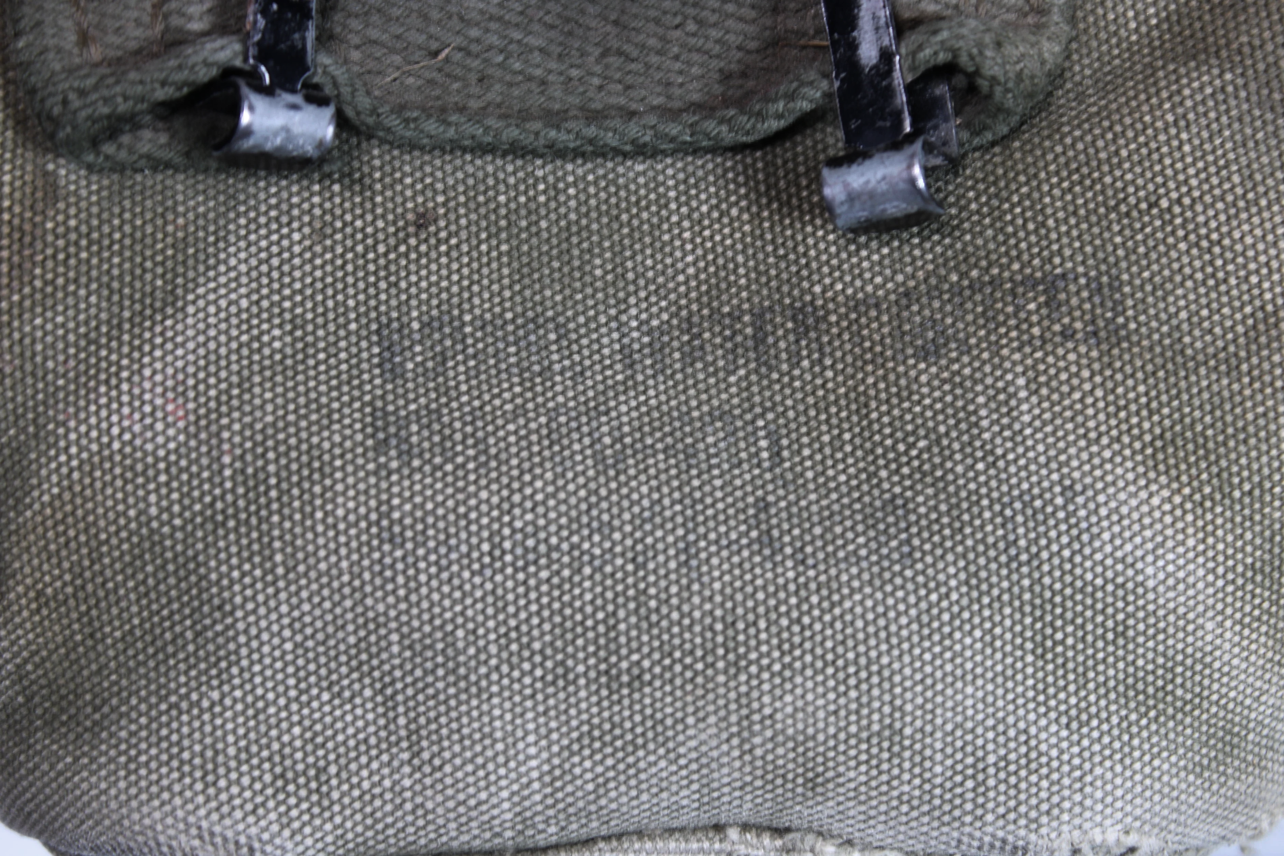 Vietnam War M56 Canteen Pouch