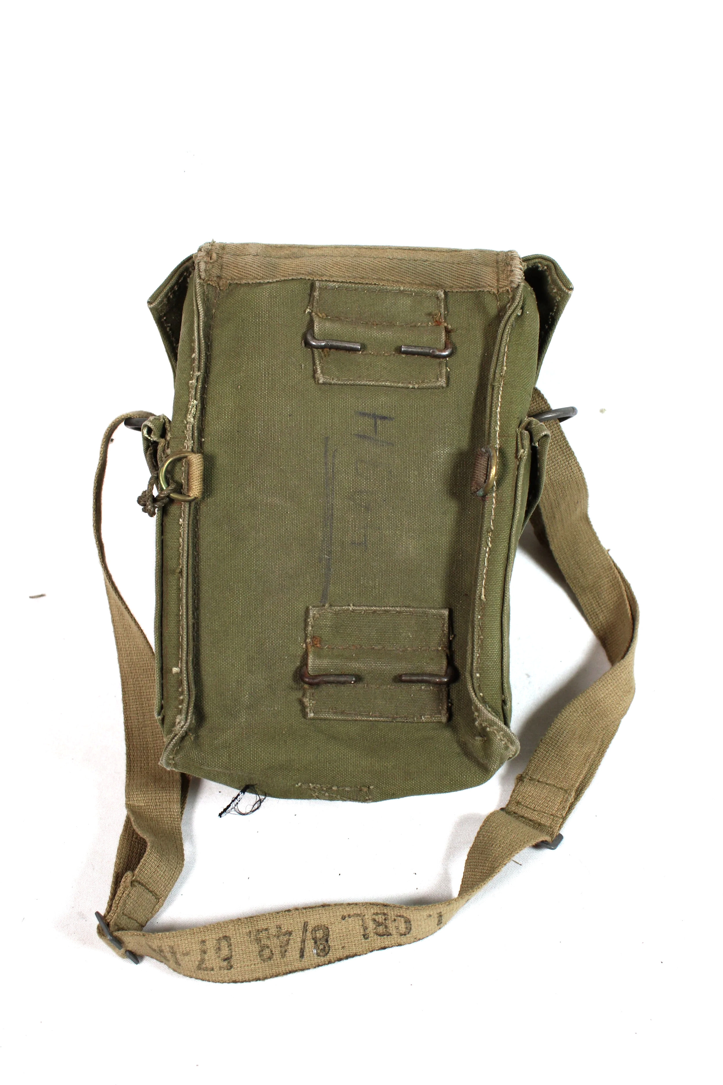 WWII Era British Army Gas Mask Bag P44 Engineer Bag