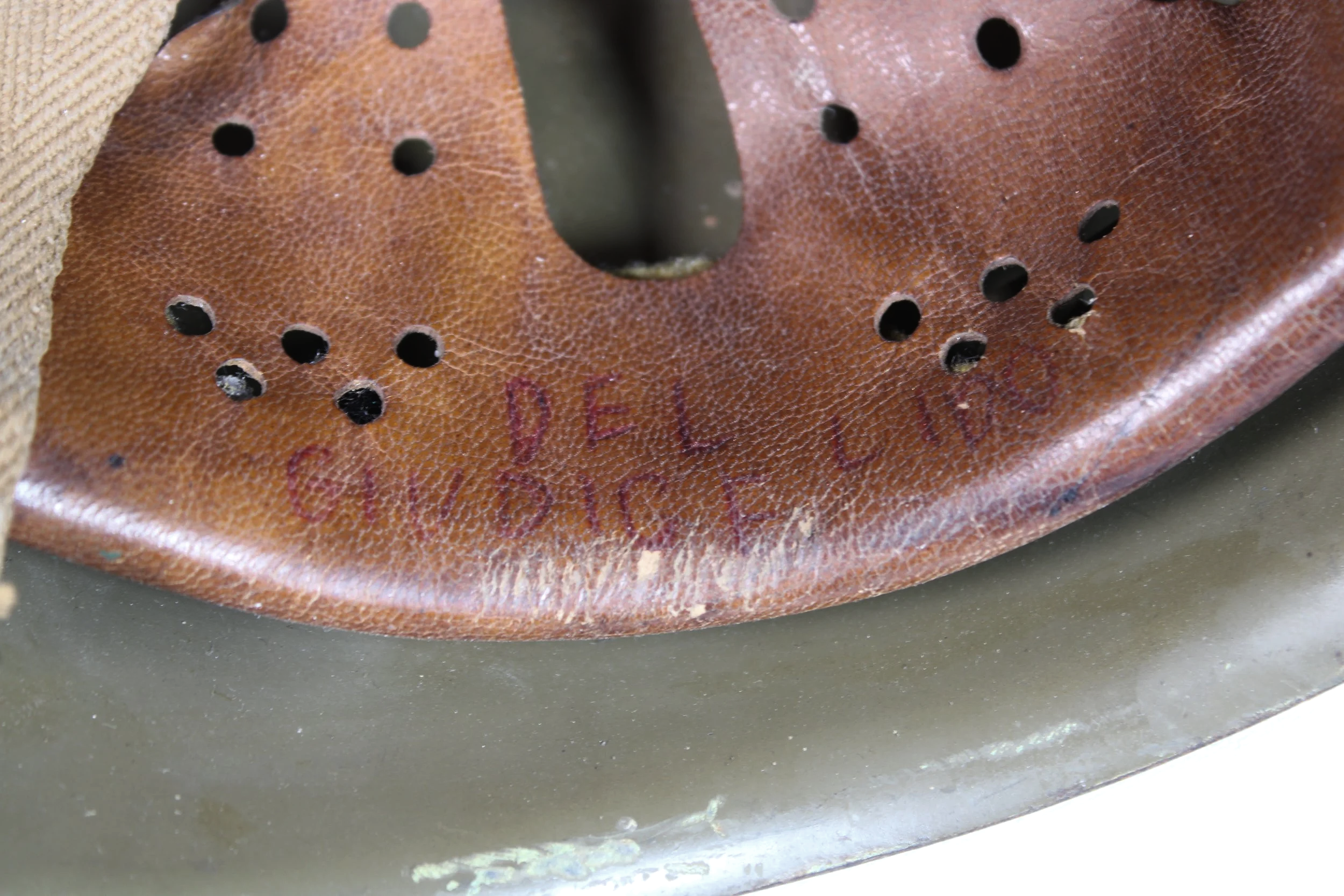 Italian M33 Helmet (Named)