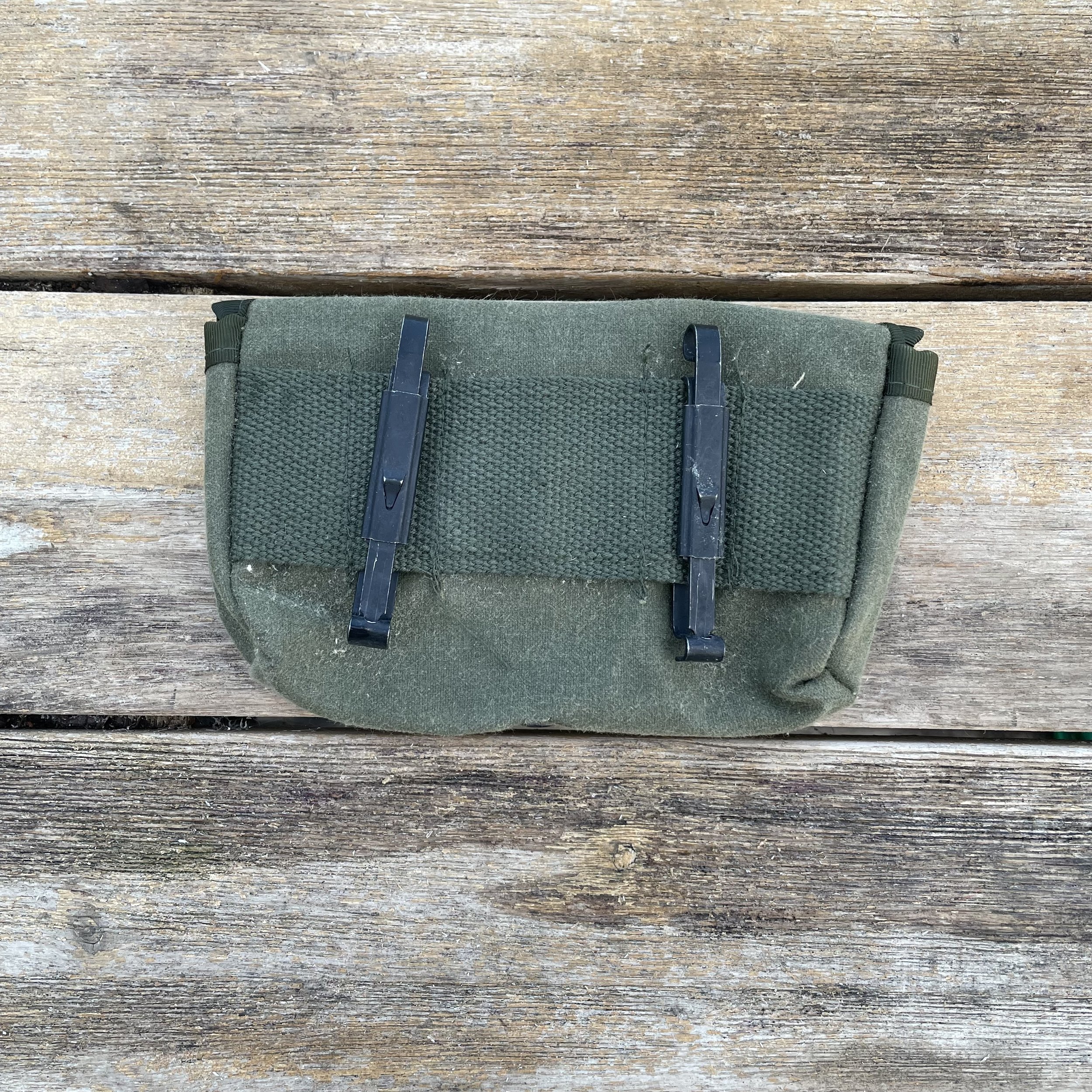 Shotgun Shell Pouch 12 Shells