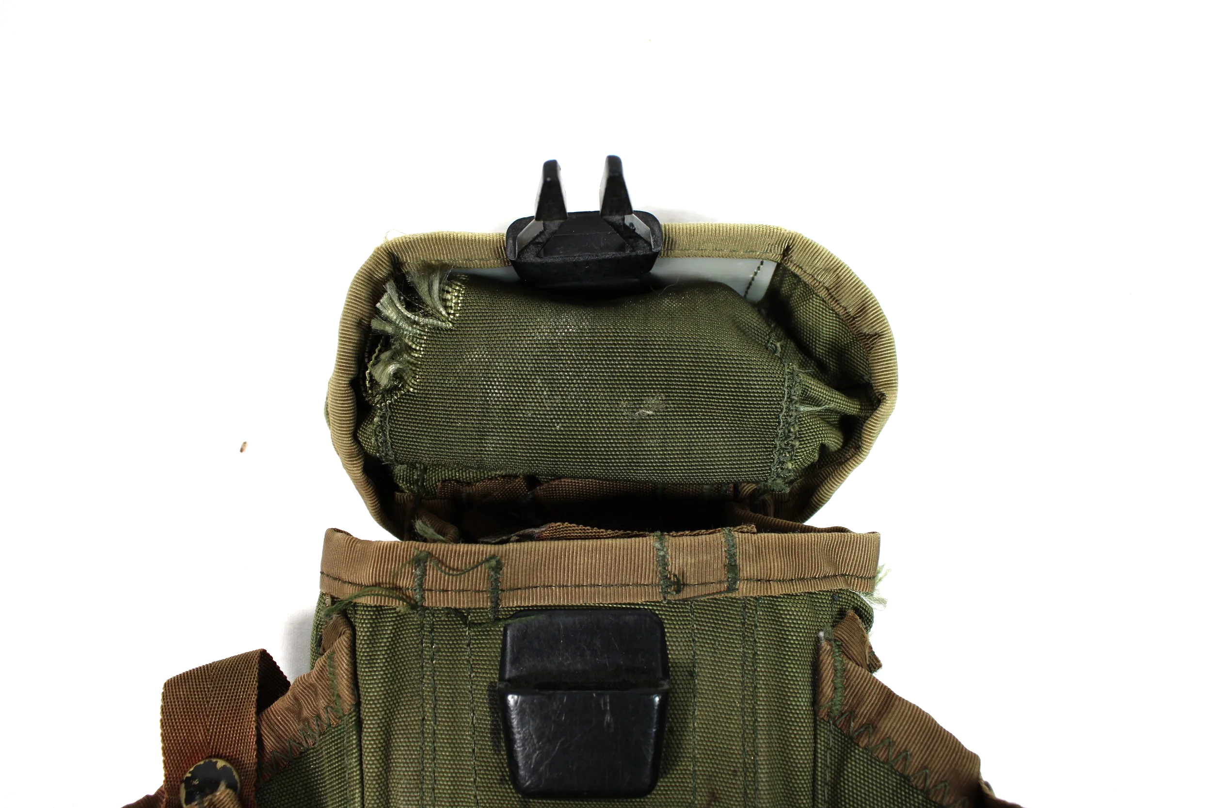 US Military M72 ALICE M16 30-round magazine pouch