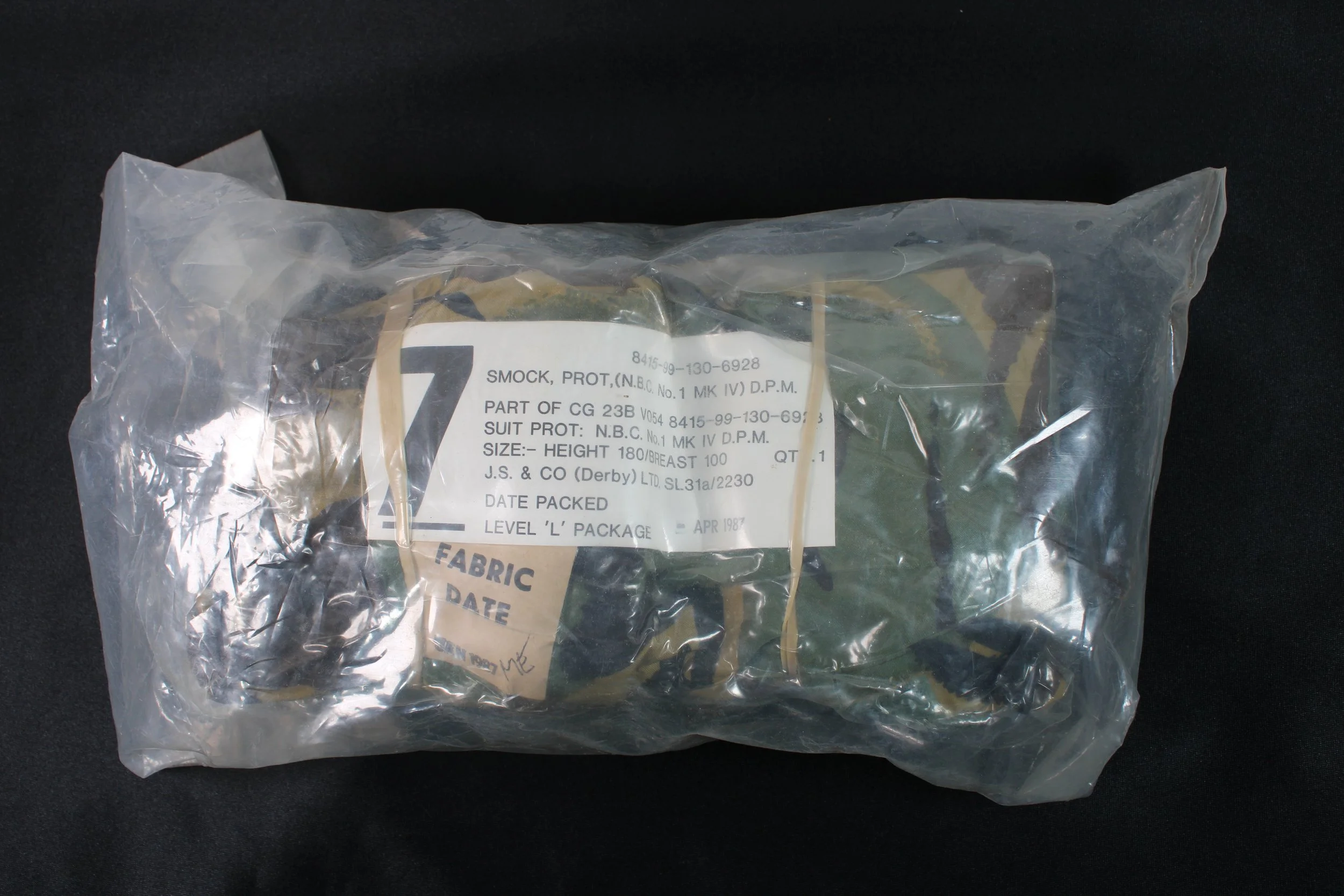 (Mint) Sealed 1987 British DPM MKIV Protective N.B.C. Smock