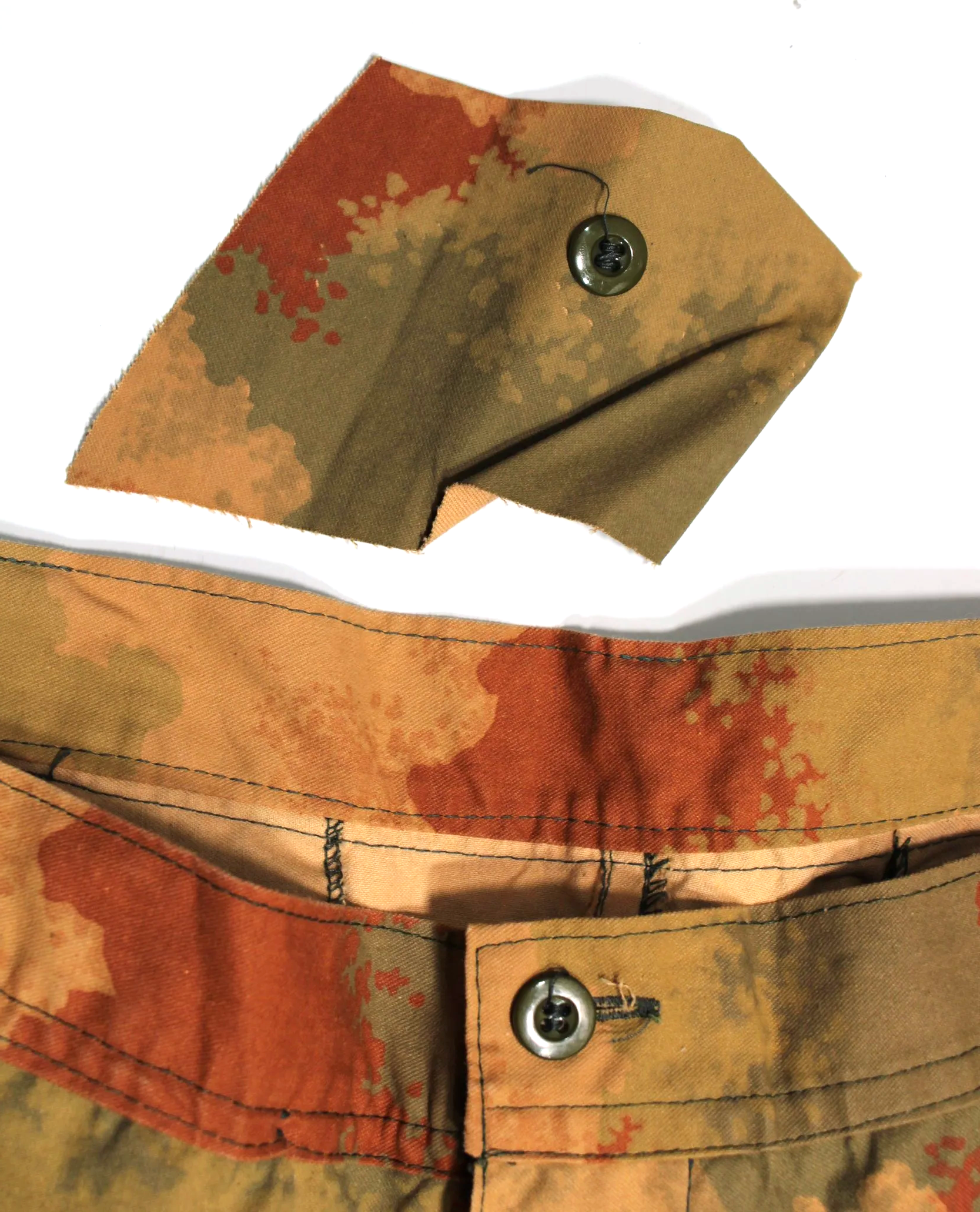 (Rare) Czech Military Agreco Experimental Desert Camo Pants Deadstock Large