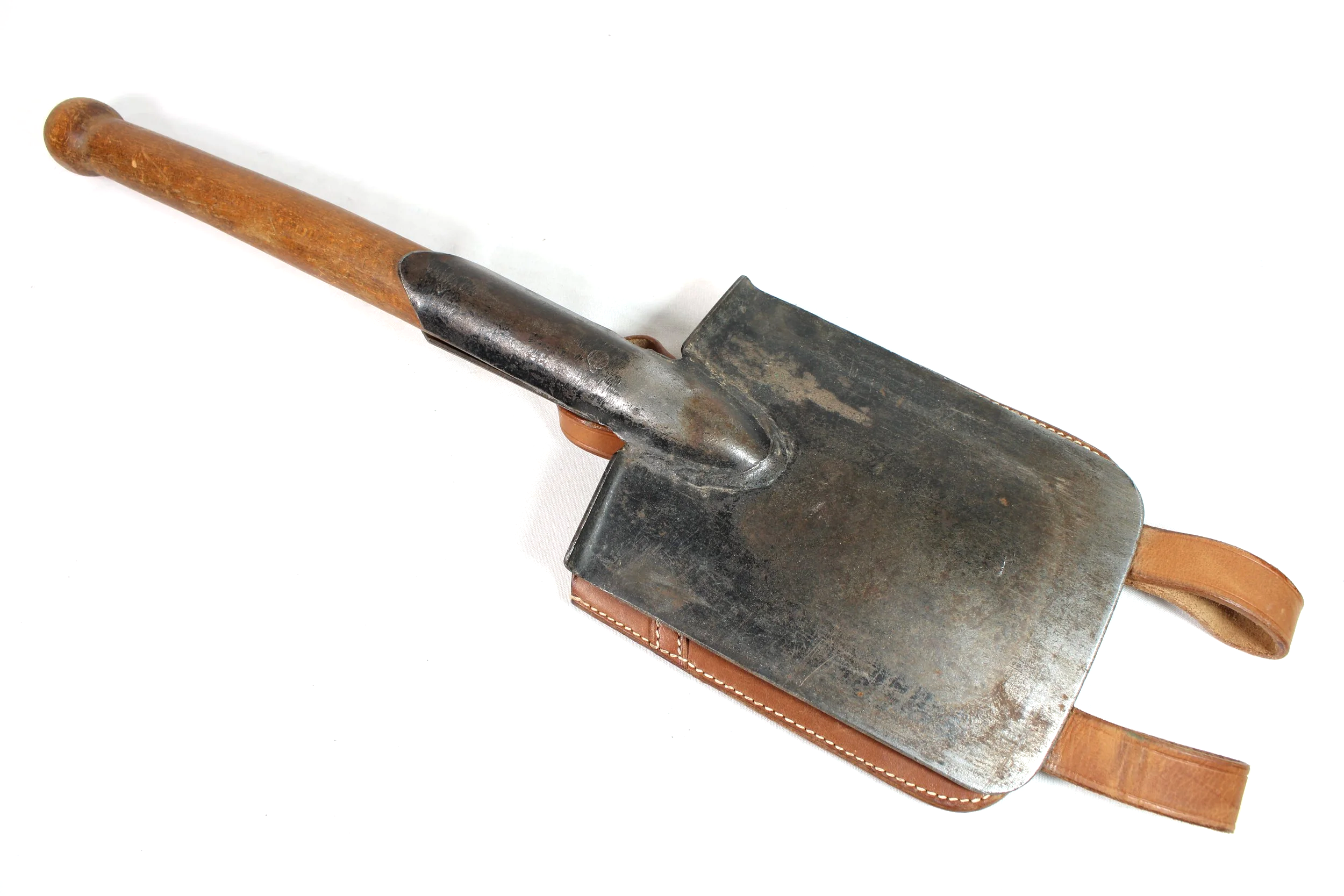Reproduction WW1 German E-Tool Shovel and Carrier