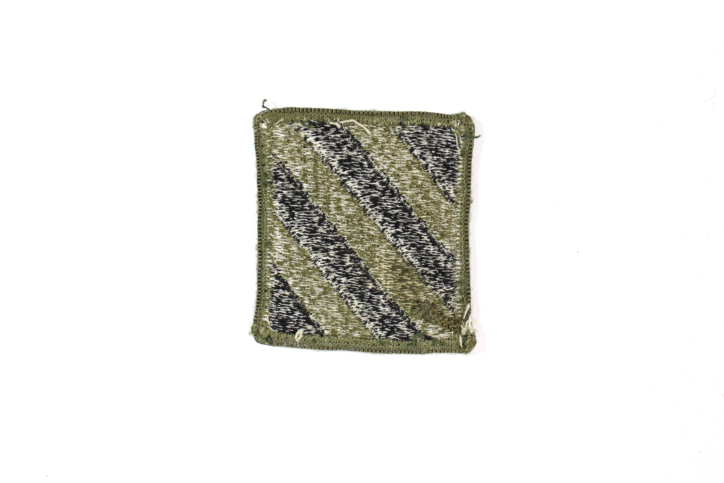 U.S. Army 3rd Infantry Division shoulder sleeve insignia patch (uniform Removed) Vietnam War