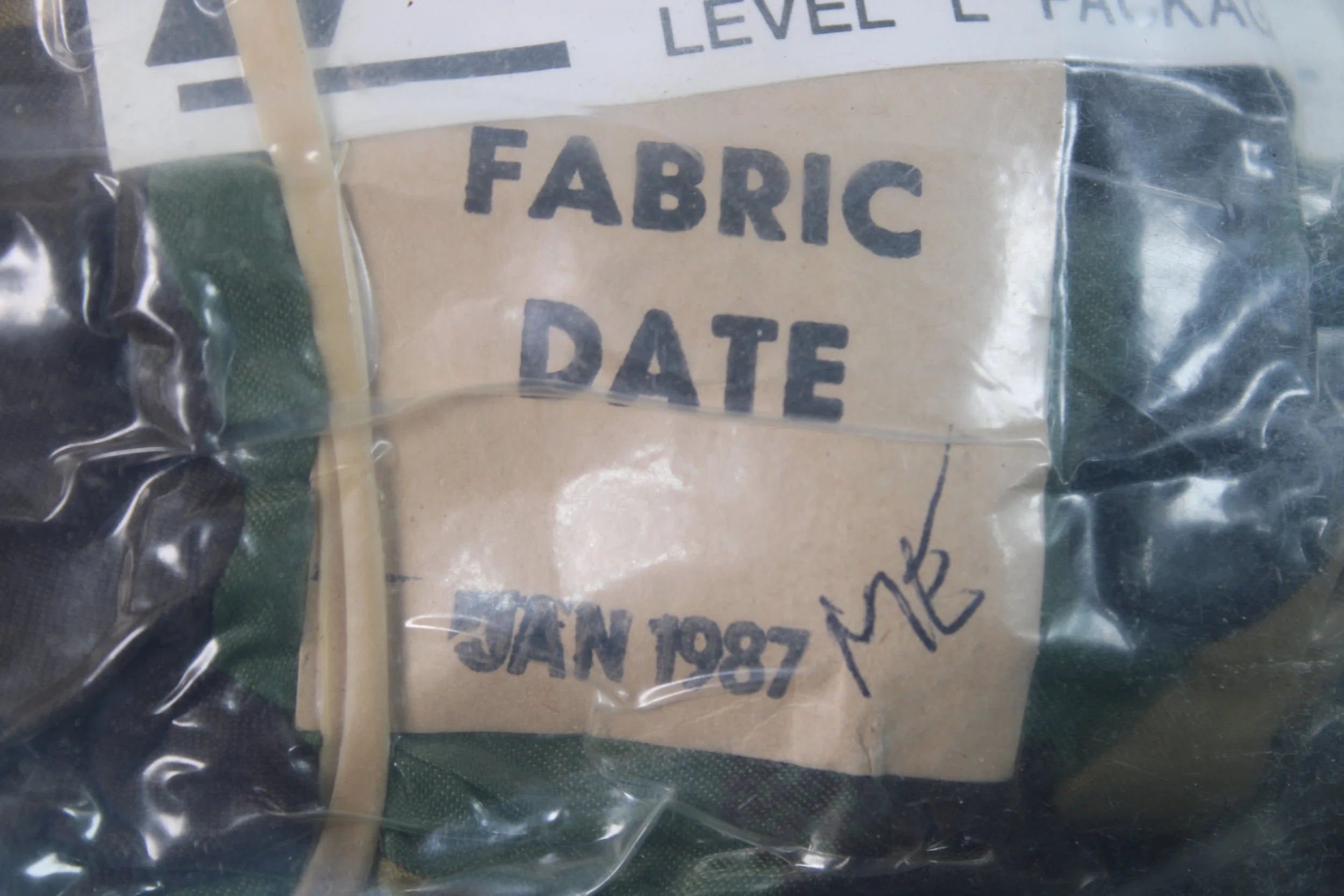 (Mint) Sealed 1987 British DPM MKIV Protective N.B.C. Smock