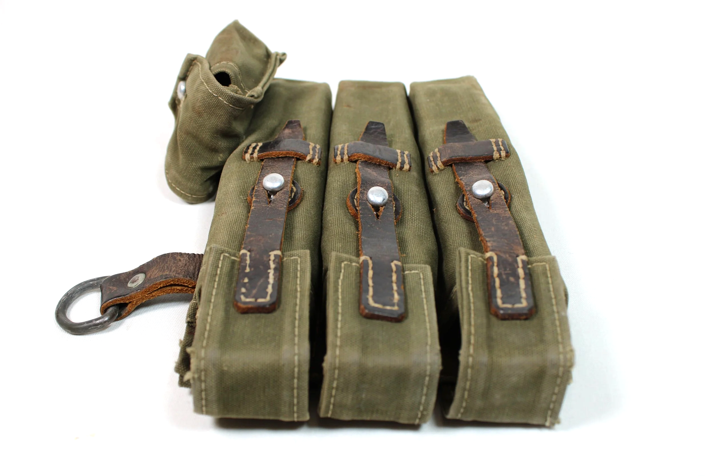 Original MP40 / MP38 Magazine Pouch