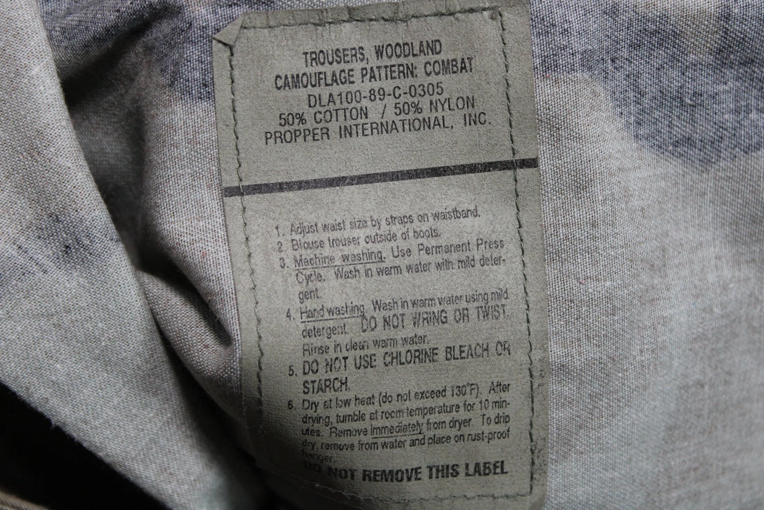 US M81 Woodland Camouflage BDU Cargo Pants Medium Regular 1989