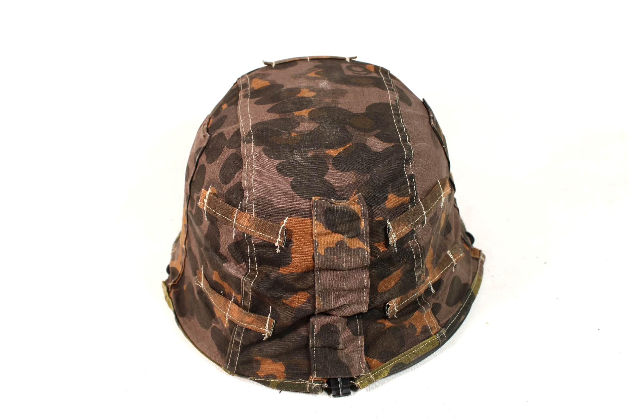 Reproduction Waffen SS WW2 German Overprint 5/6 Camo Helmet Cover W/Mixed Loops