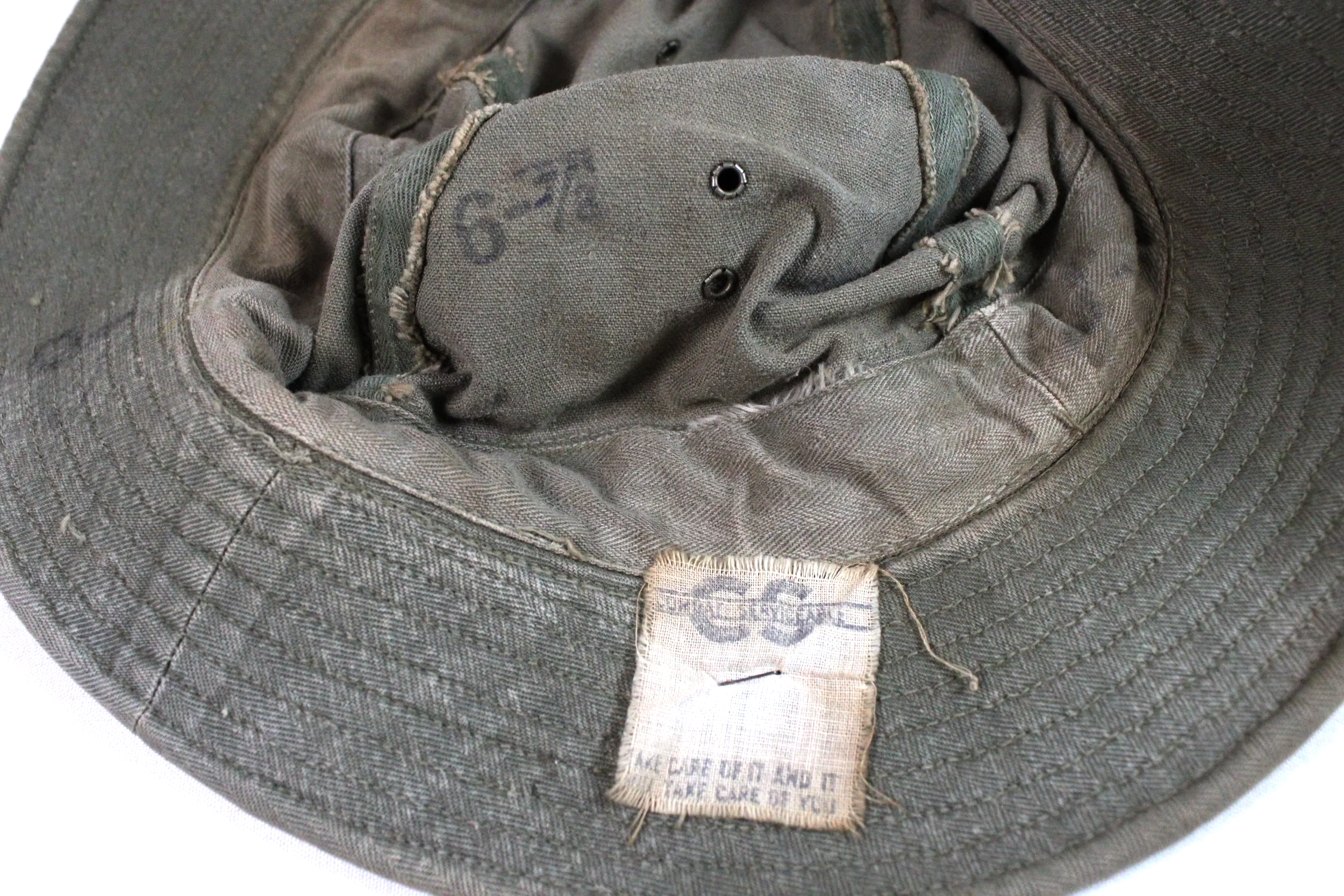 Original US WWII HBT Daisy Mae Cap Size 6 7/8