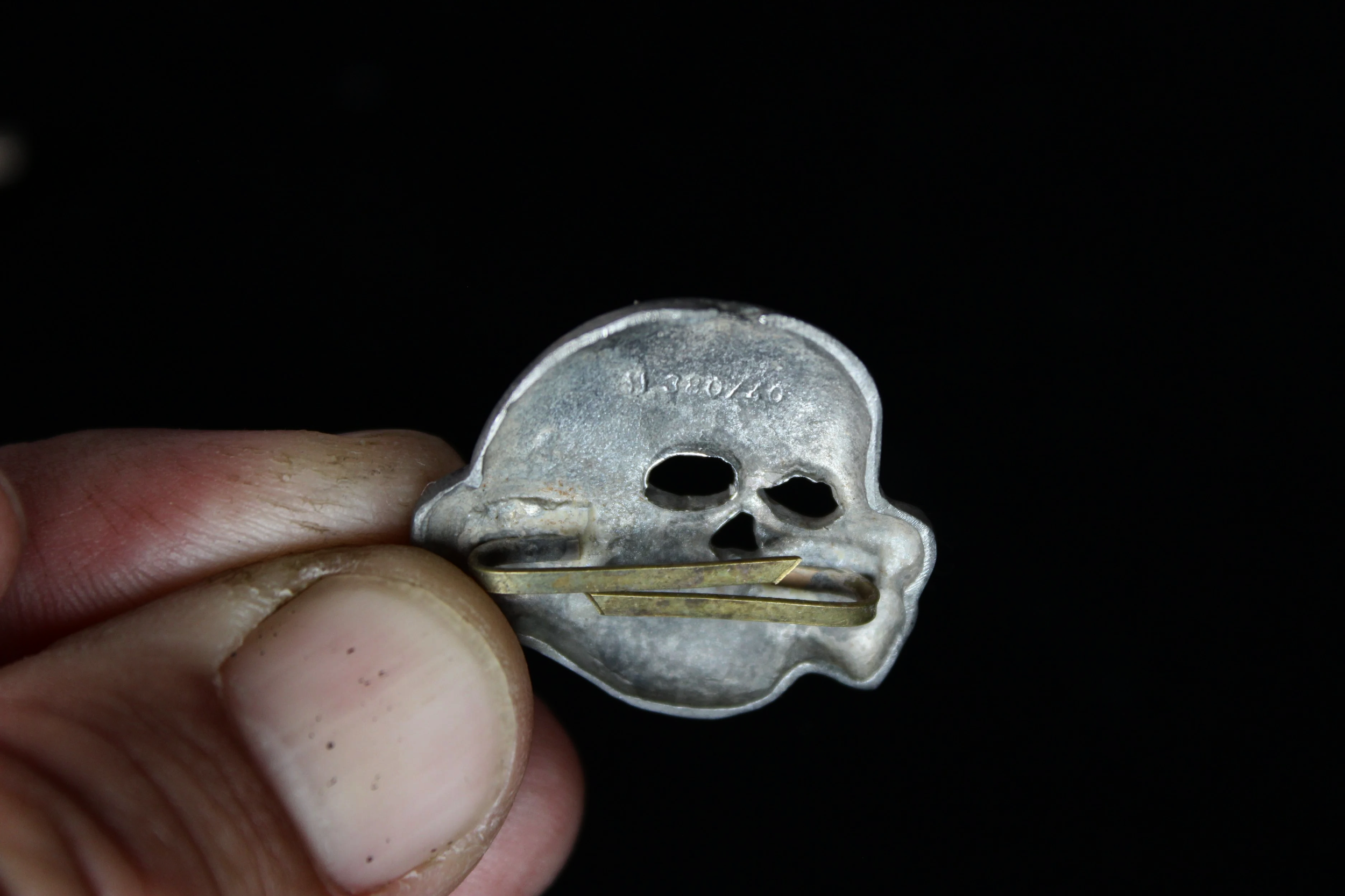 Reproduction WW2 German Waffen SS "Totenkopf" Visor Cap Skull & Eagle Set
