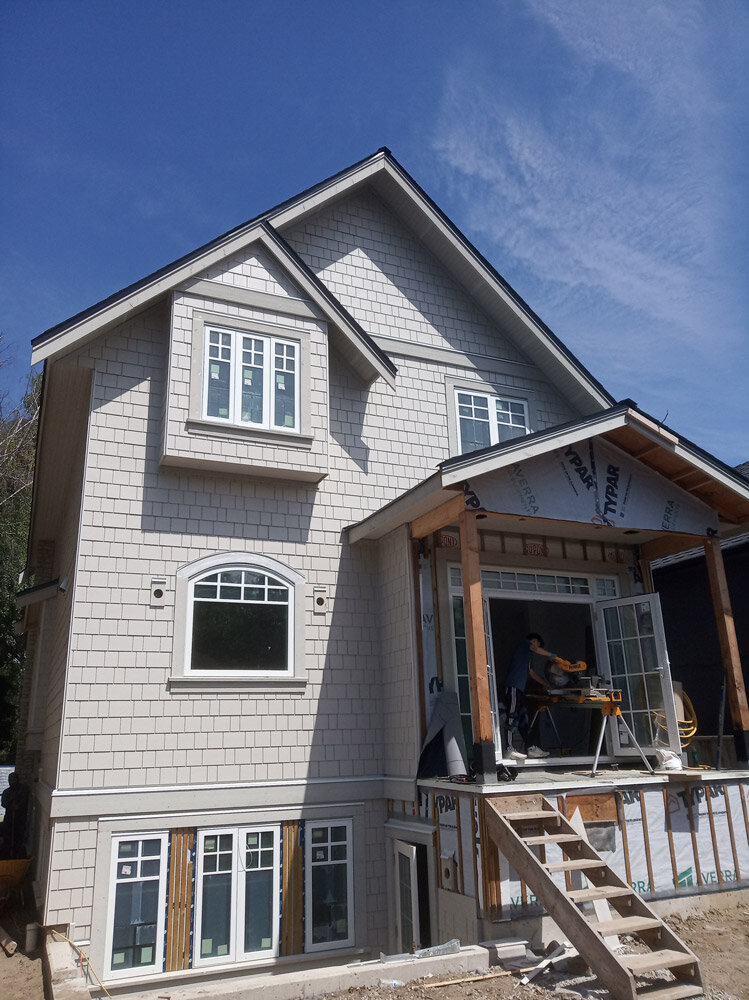 Fresh-and-up-painting-exterior-2.jpg
