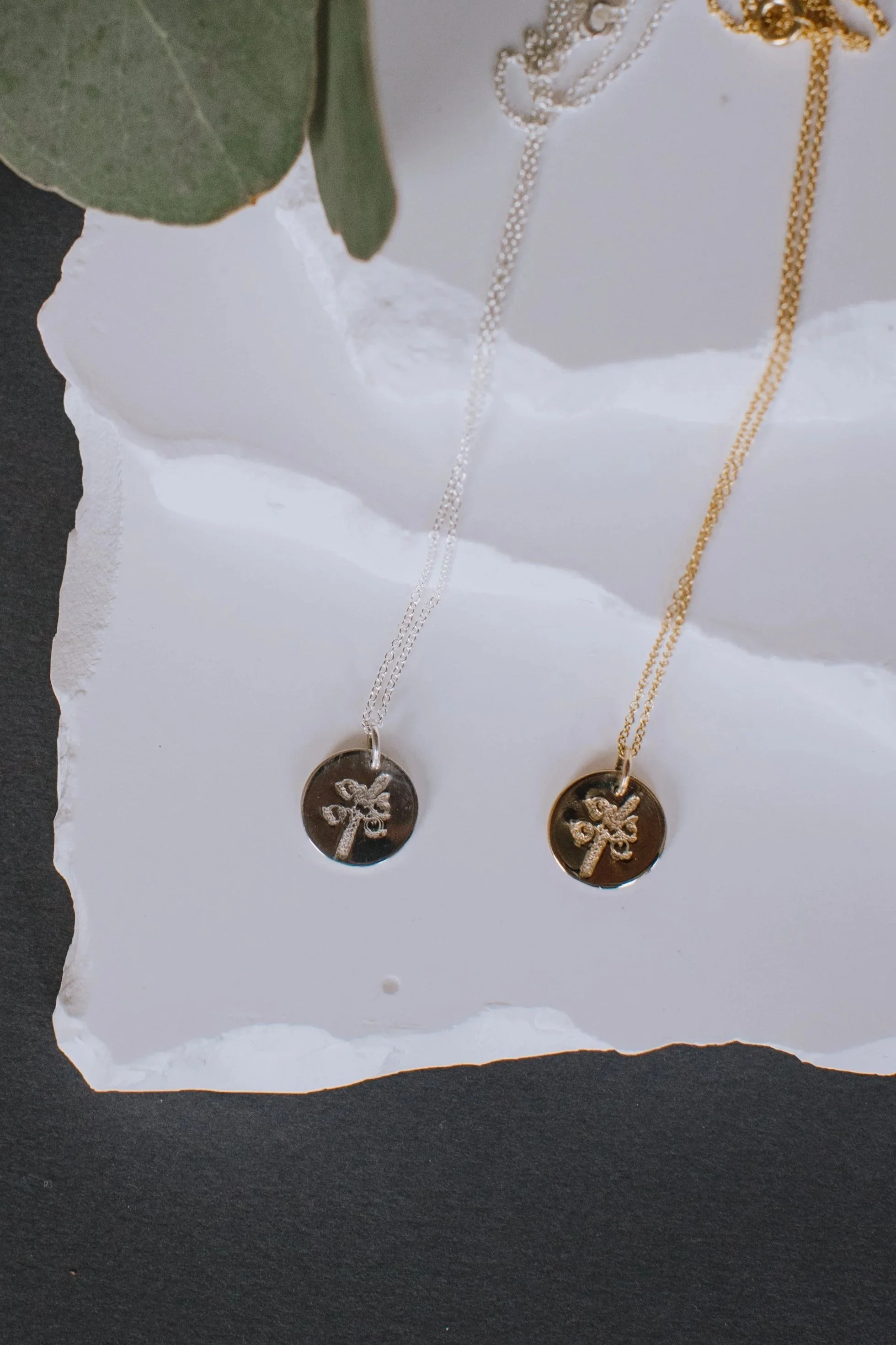 Stamped Mountain Heather Necklace