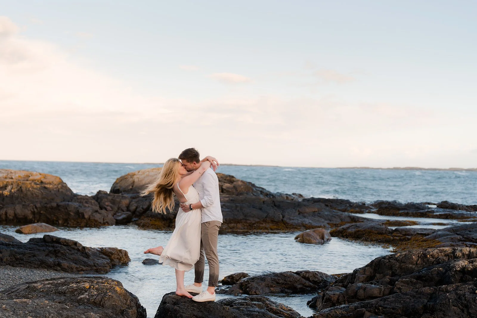 Dallas-Road-Engagement-Shoot-Victoria-Wedding-Photographer-206.jpg