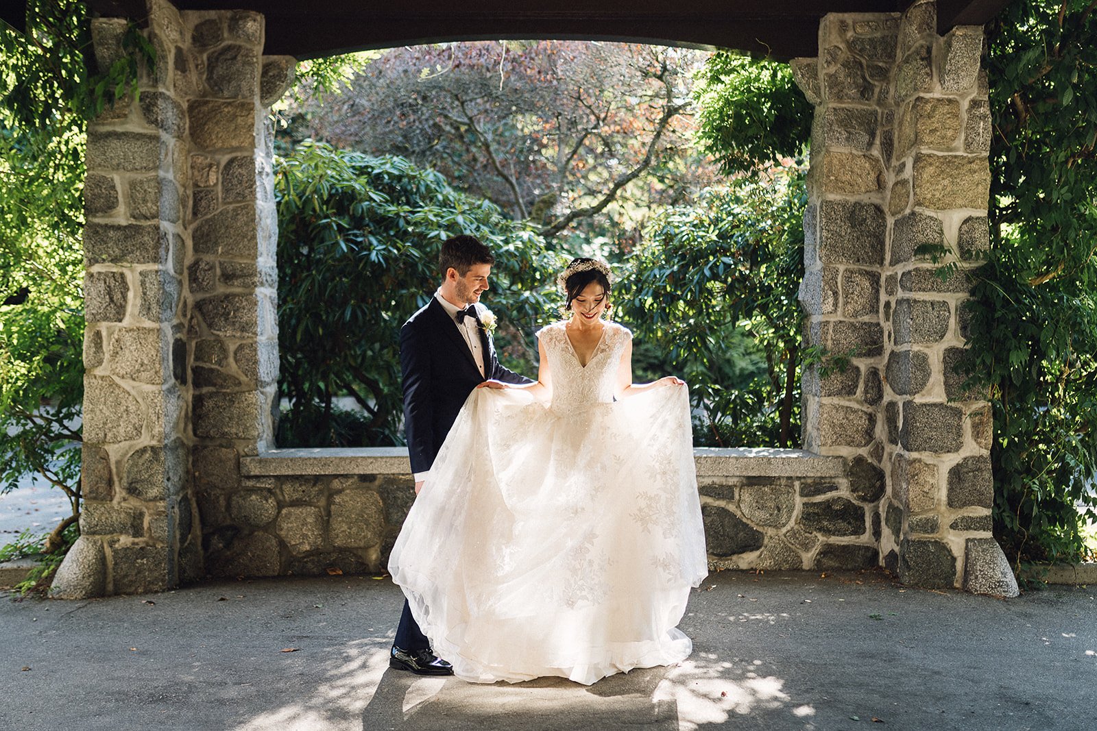 Vancouver-wedding-photographer-Cecil-green-park-house-Beautiful-life-studios-bc-106.jpg