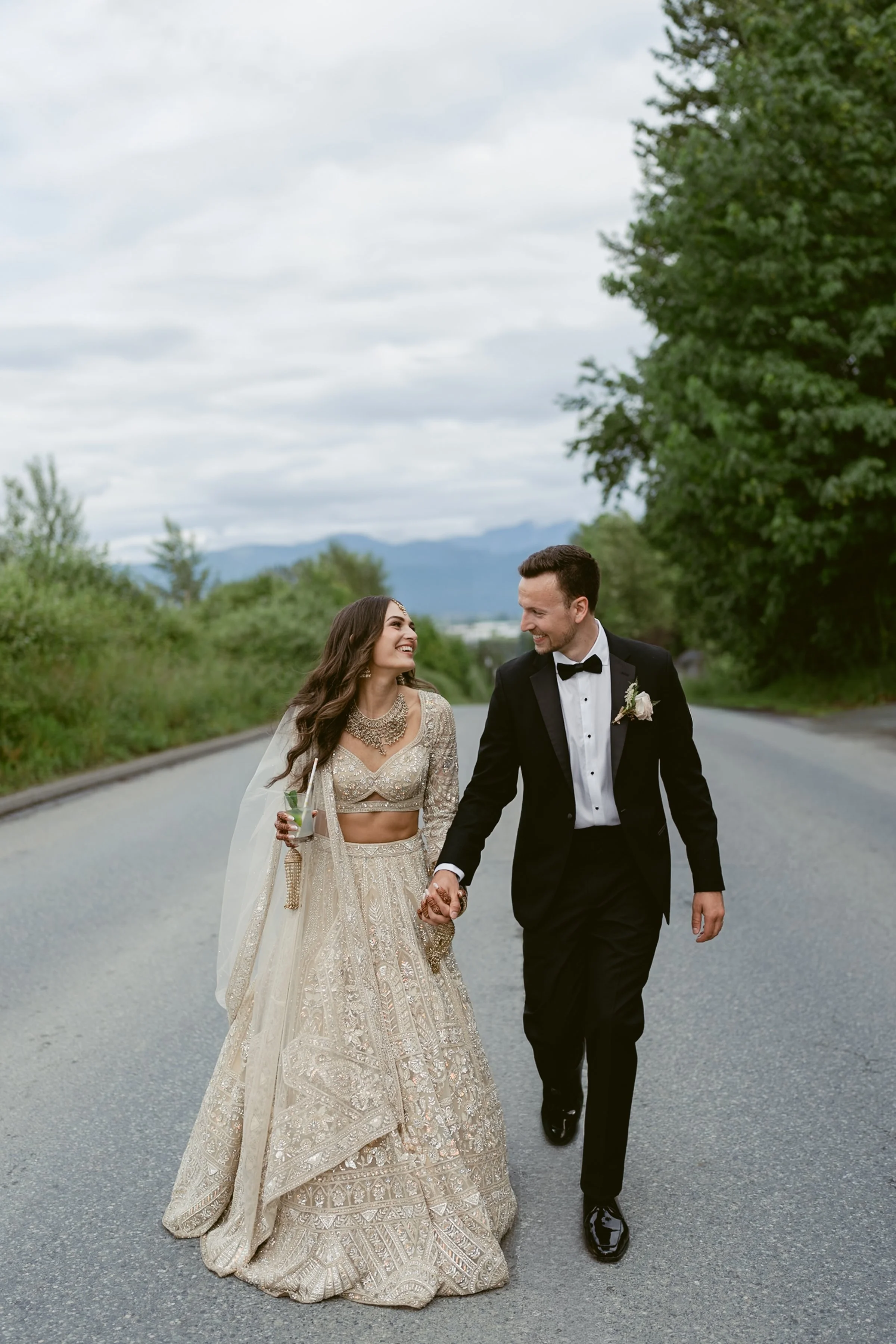 JT-Mann-Farms-wedding-photographer-beautiful-life-studios-bc-1-2.jpg