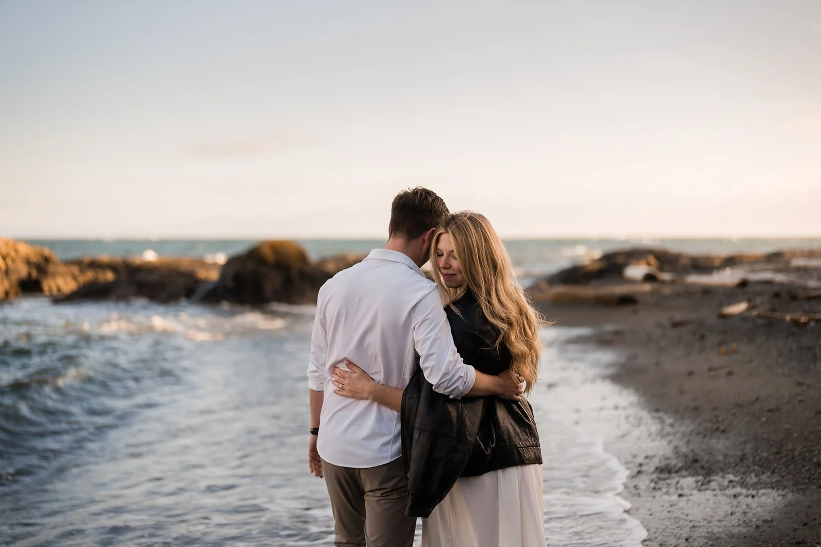 Dallas-Road-Engagement-Shoot-Victoria-Wedding-Photographer-105.jpg