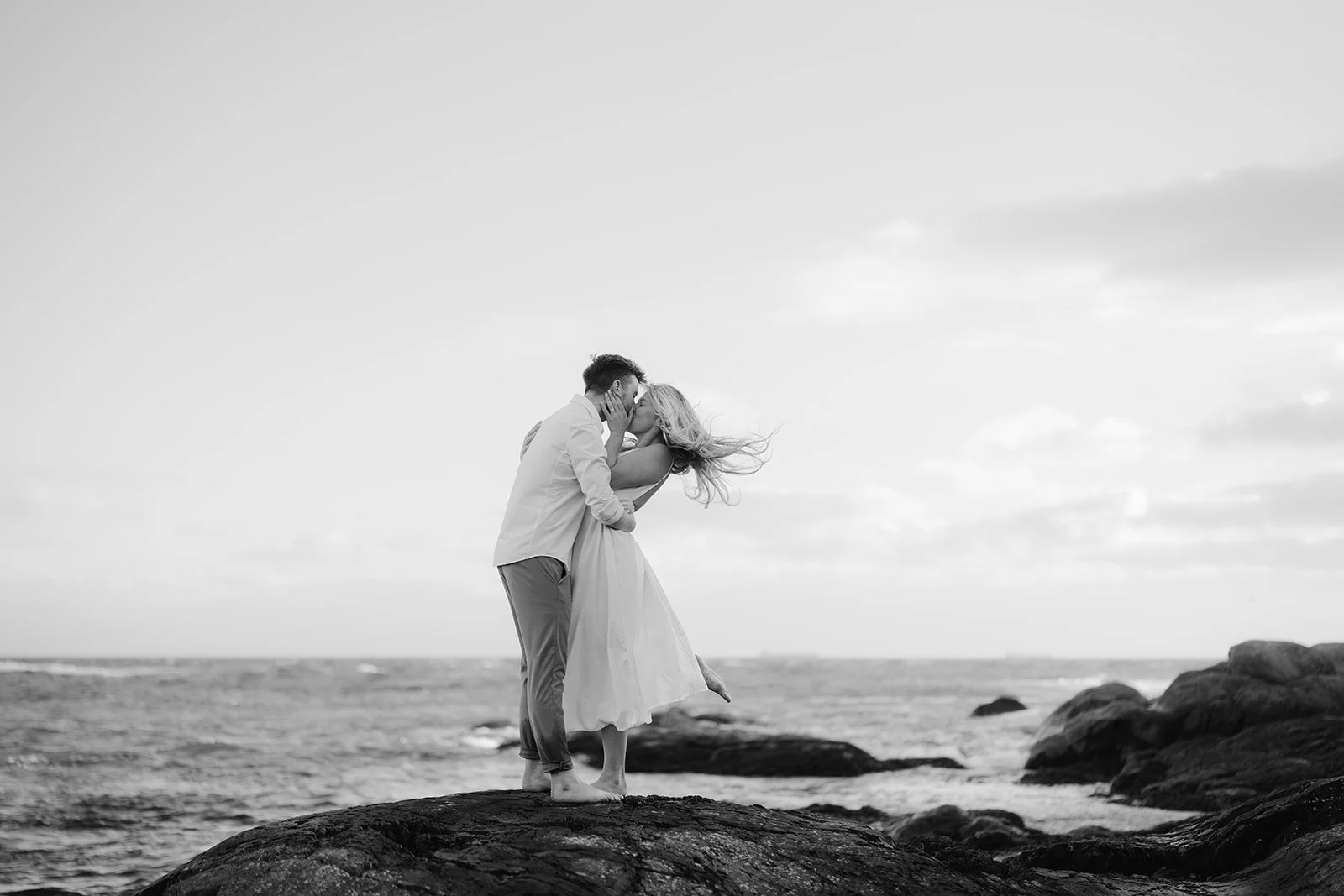 Dallas-Road-Engagement-Shoot-Victoria-Wedding-Photographer-198.jpg