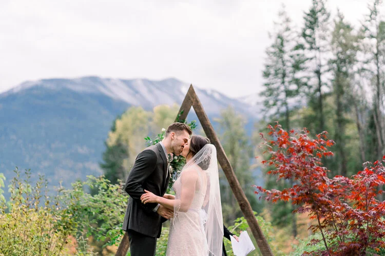 Steven--Kali-Nelson-Vancouver-Wedding-Photographer-Videographer-Engagemen_Dr4xE0S.jpg
