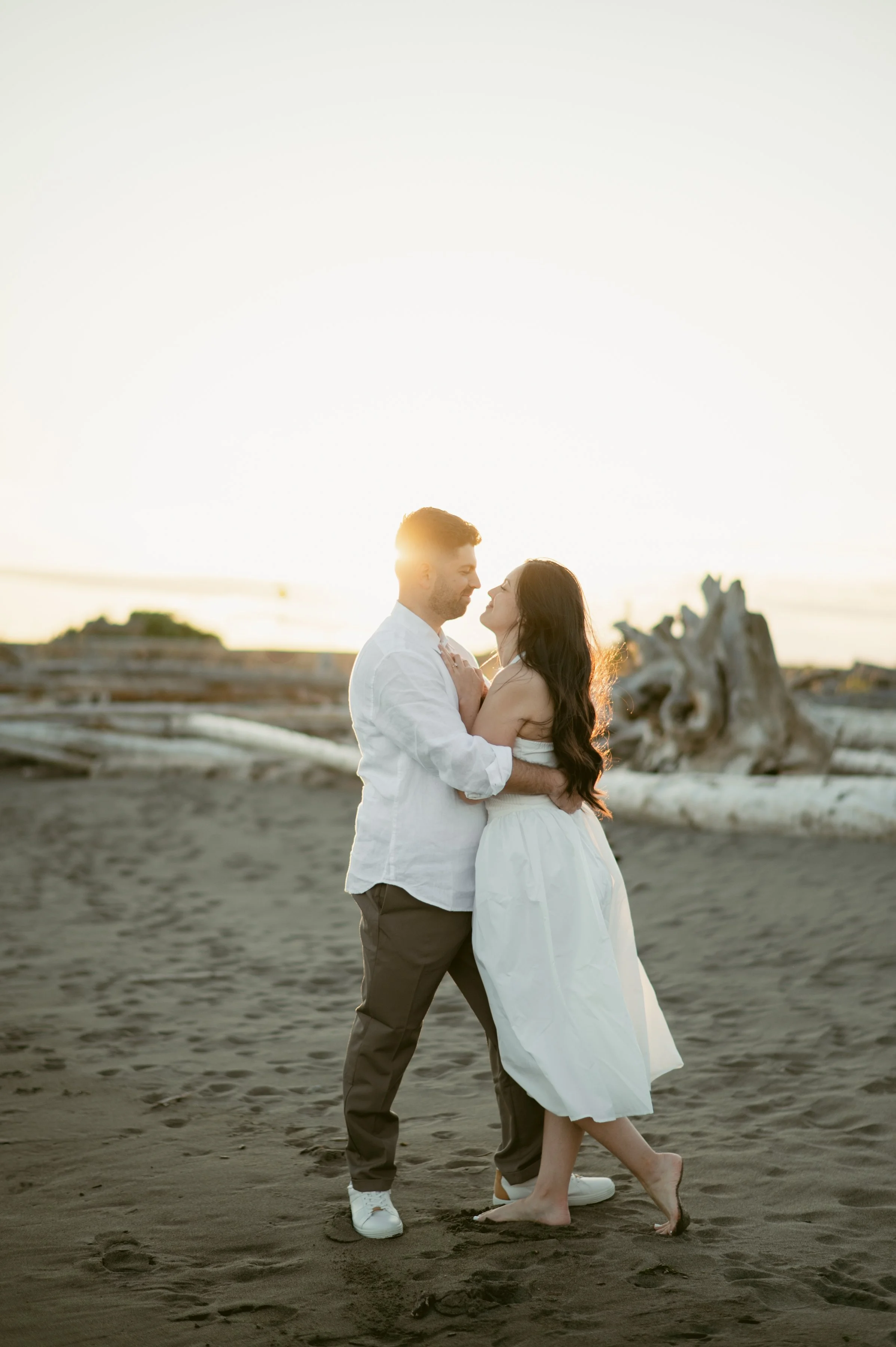 JB-Gary-Point-Engagement-photographer-beautiful-life-studios-bc-26.jpg