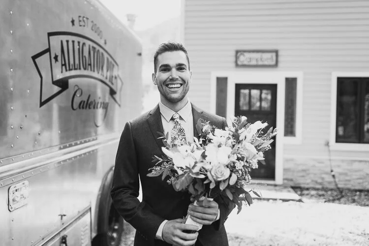 Steven--Kali-Nelson-Vancouver-Wedding-Photographer-Videographer-Engagemen_DX6vJ8V.jpg