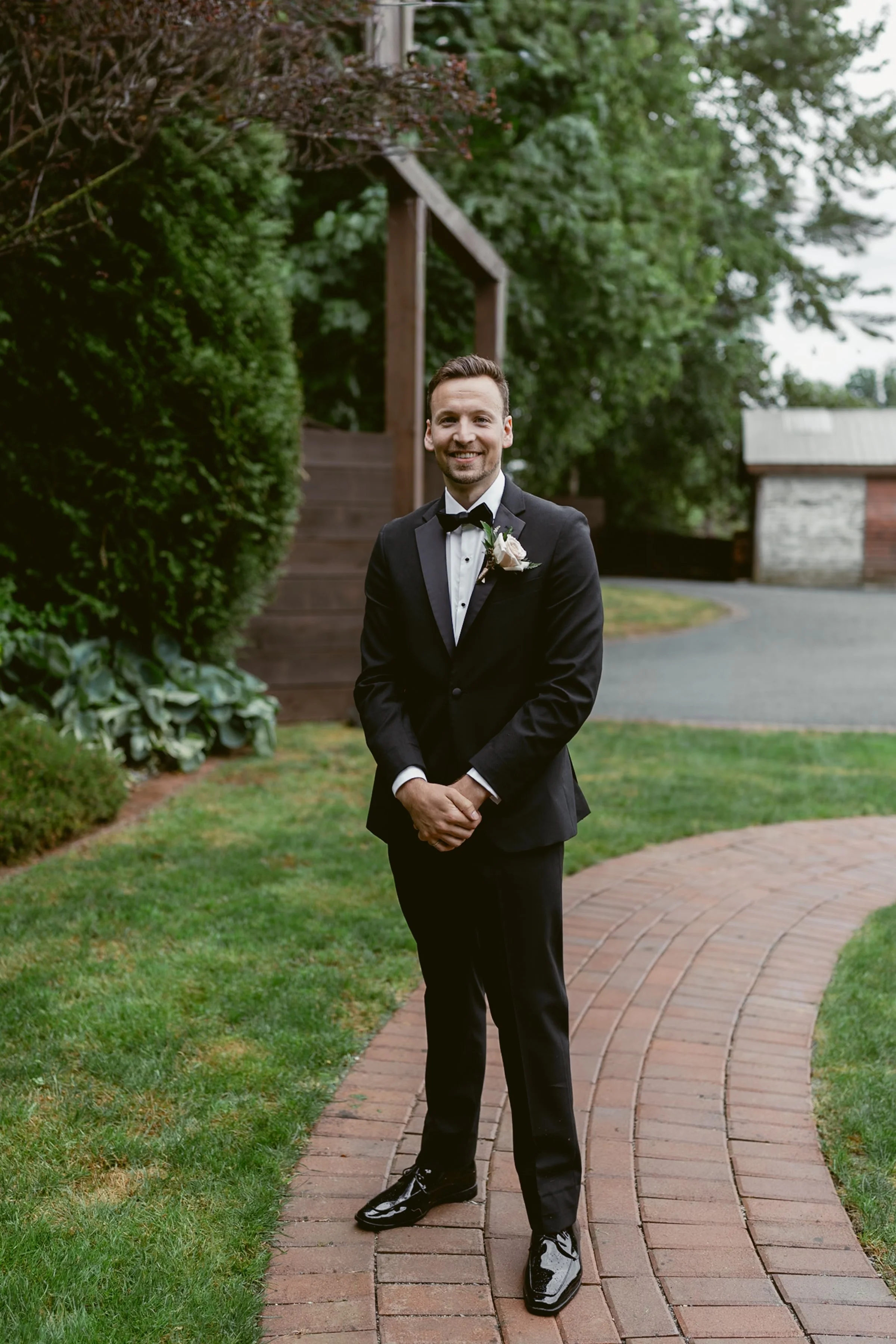 JT-Mann-Farms-wedding-photographer-beautiful-life-studios-bc-3.jpg