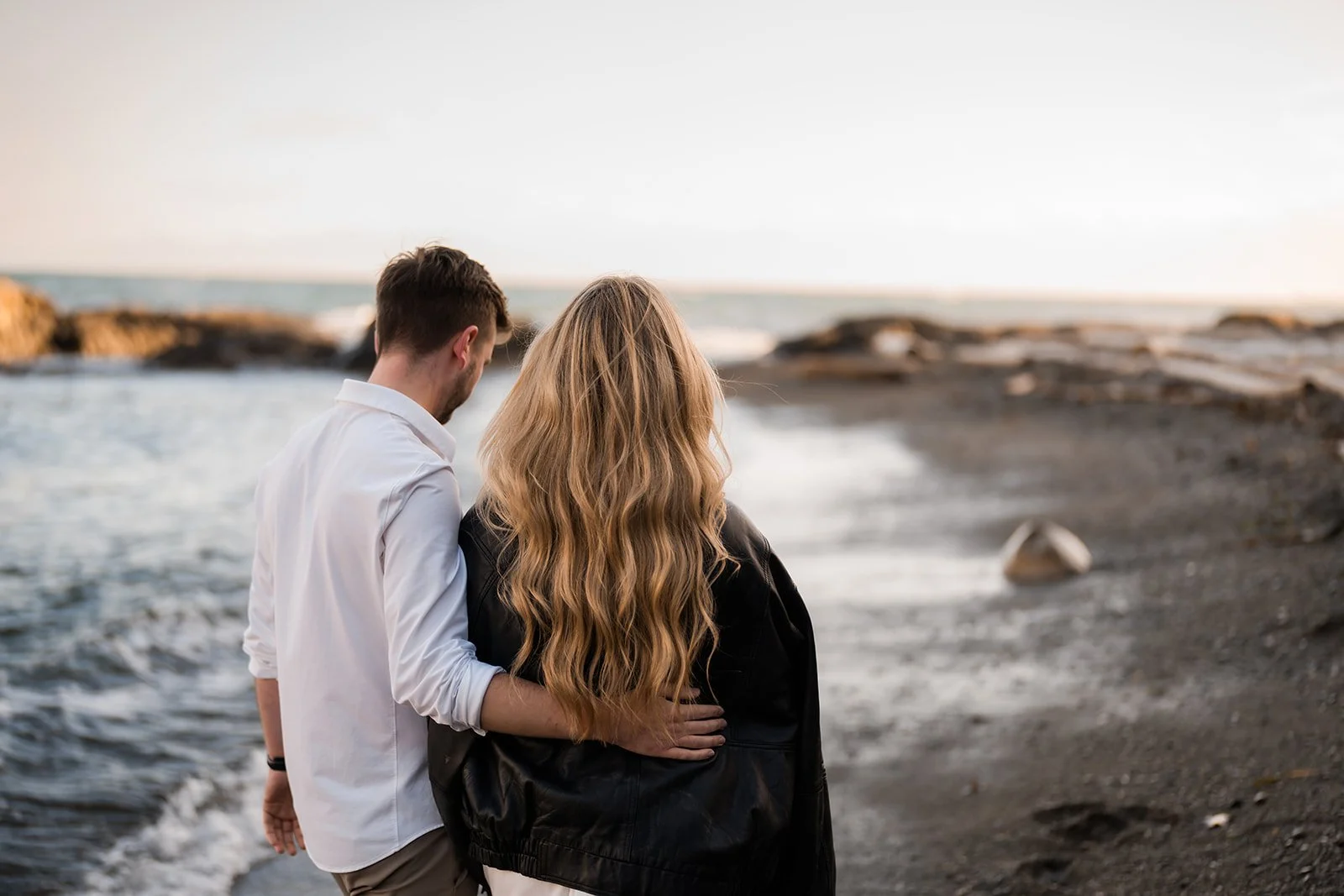 Dallas-Road-Engagement-Shoot-Victoria-Wedding-Photographer-100.jpg