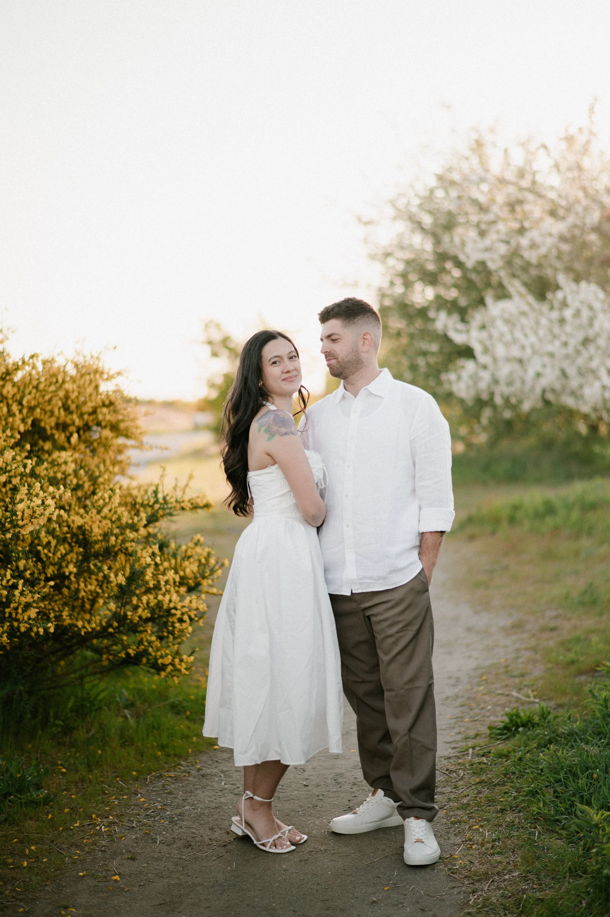 J&B - Gary Point -vancouver-wedding-photographer-beautiful-life-studios-bc-13.jpg