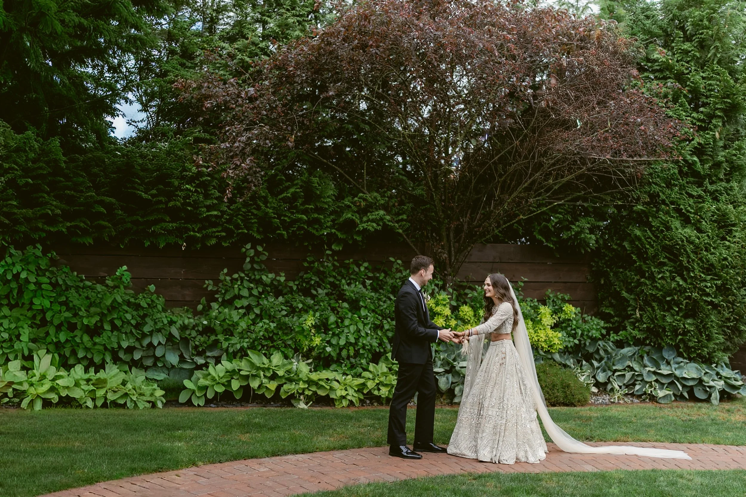 JT-Mann-Farms-wedding-photographer-beautiful-life-studios-bc-9.jpg