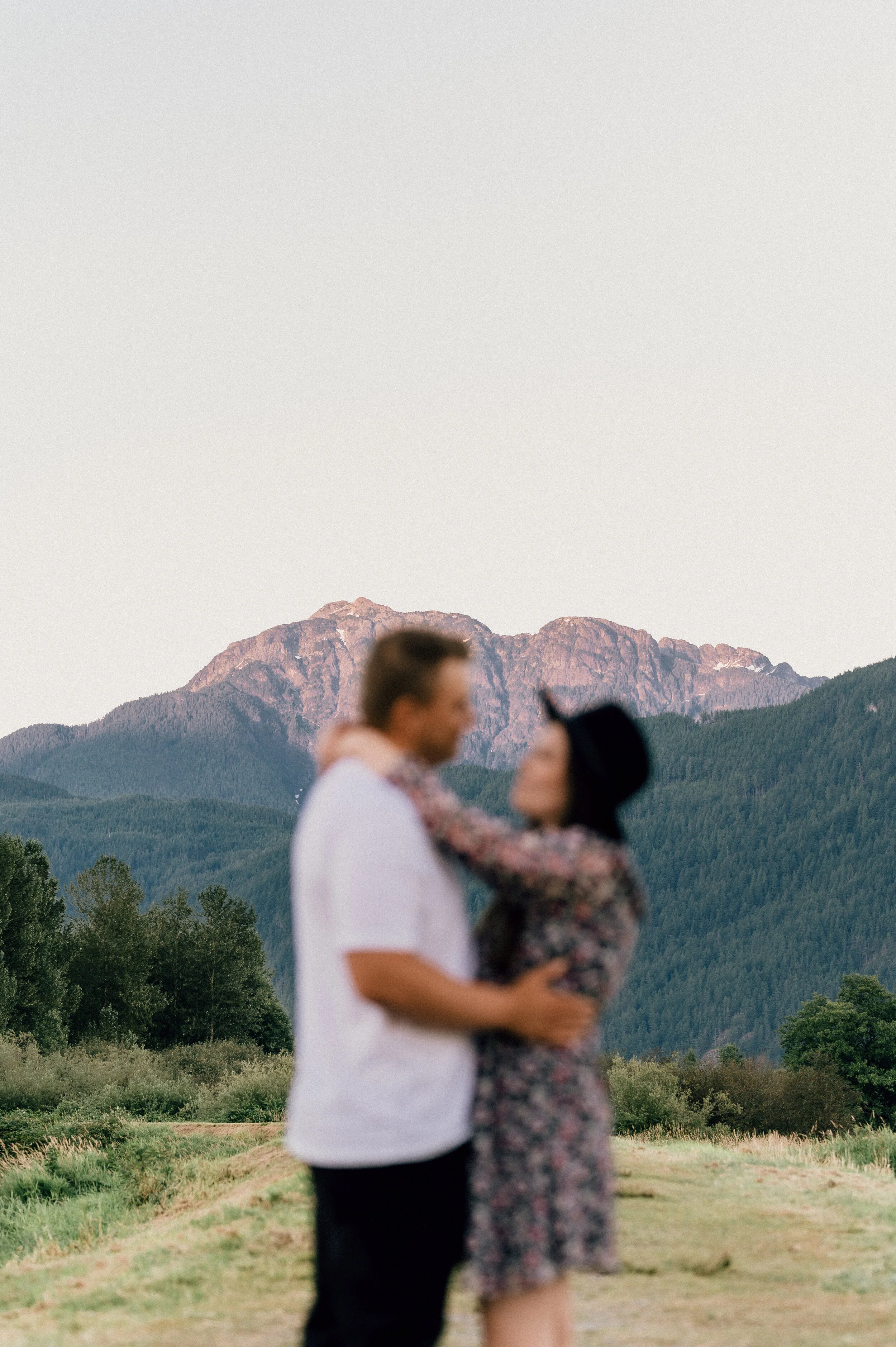 Tim  Danielle - Engagement-76.jpg