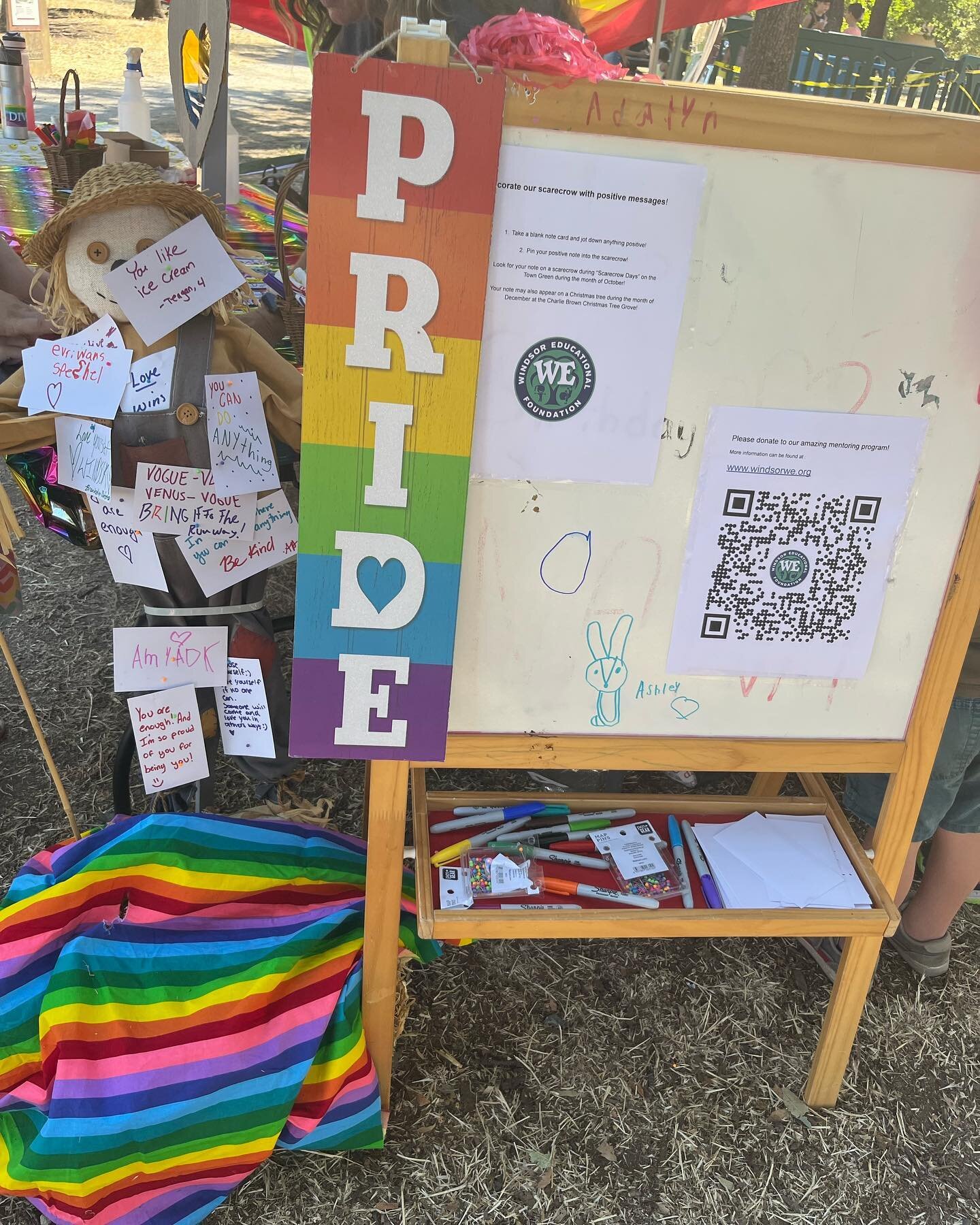 On Saturday, Windsor held its first ever Pride Festival! It was an amazing day filled with happiness and love! 
WE had a scarecrow on display, and the community wrote positive messages on them. These messages will be on a scarecrow during Scarecrow D