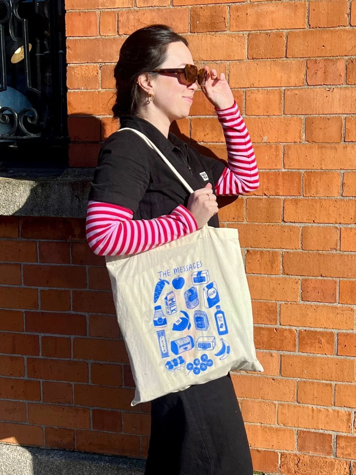 Happy Mondayyyyyy I&rsquo;ve got something exciting for you!!!

I have turned my very popular messages print into a gorgeous little tote bag ❤️ the perfect little bag for all your messages 😉

It&rsquo;s now available as part of my Mother&rsquo;s Day