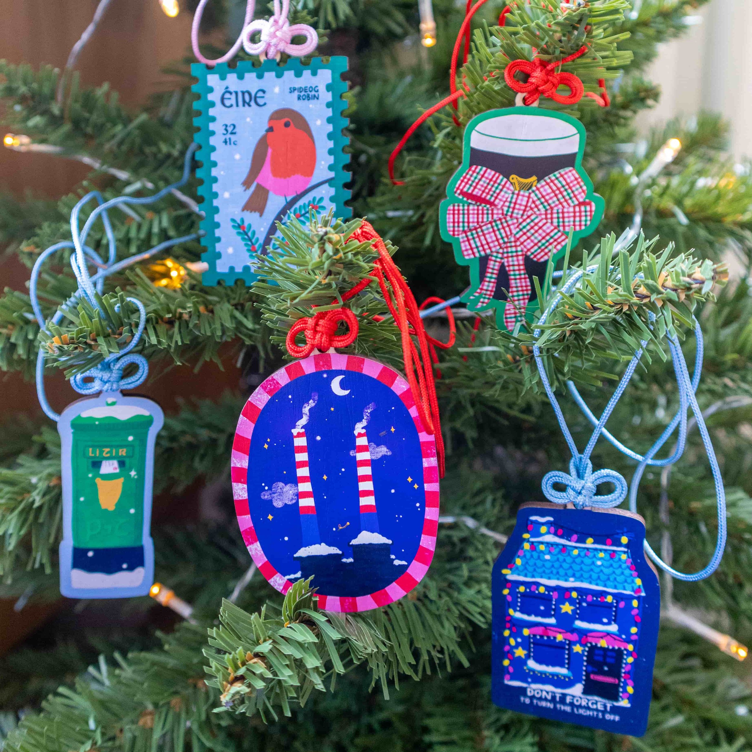 irish-xmas-tree-decorations.jpg
