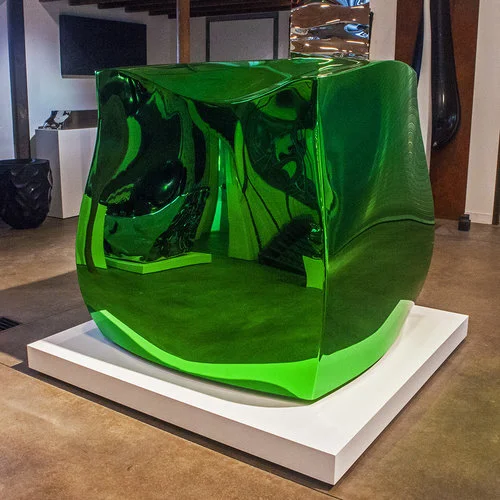 Jello (Lime), 2017
Mirror polished marine grade stainless steel / tinted automotive clear coat
48 x 48 x 48 inches