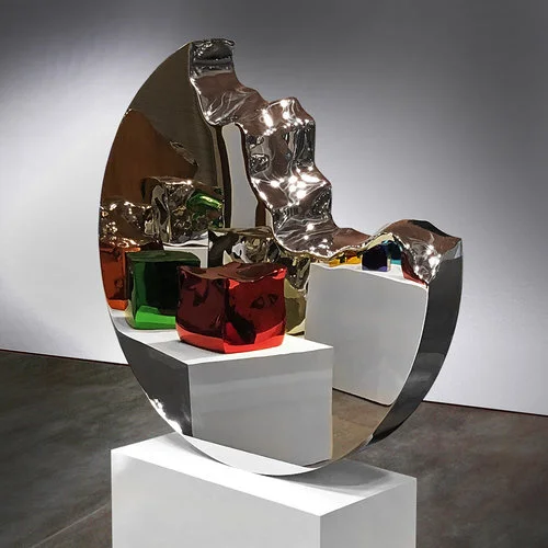 Discus, 2017
Mirror polished marine grade stainless steel
30 x 36 x 4 1/2 inches
