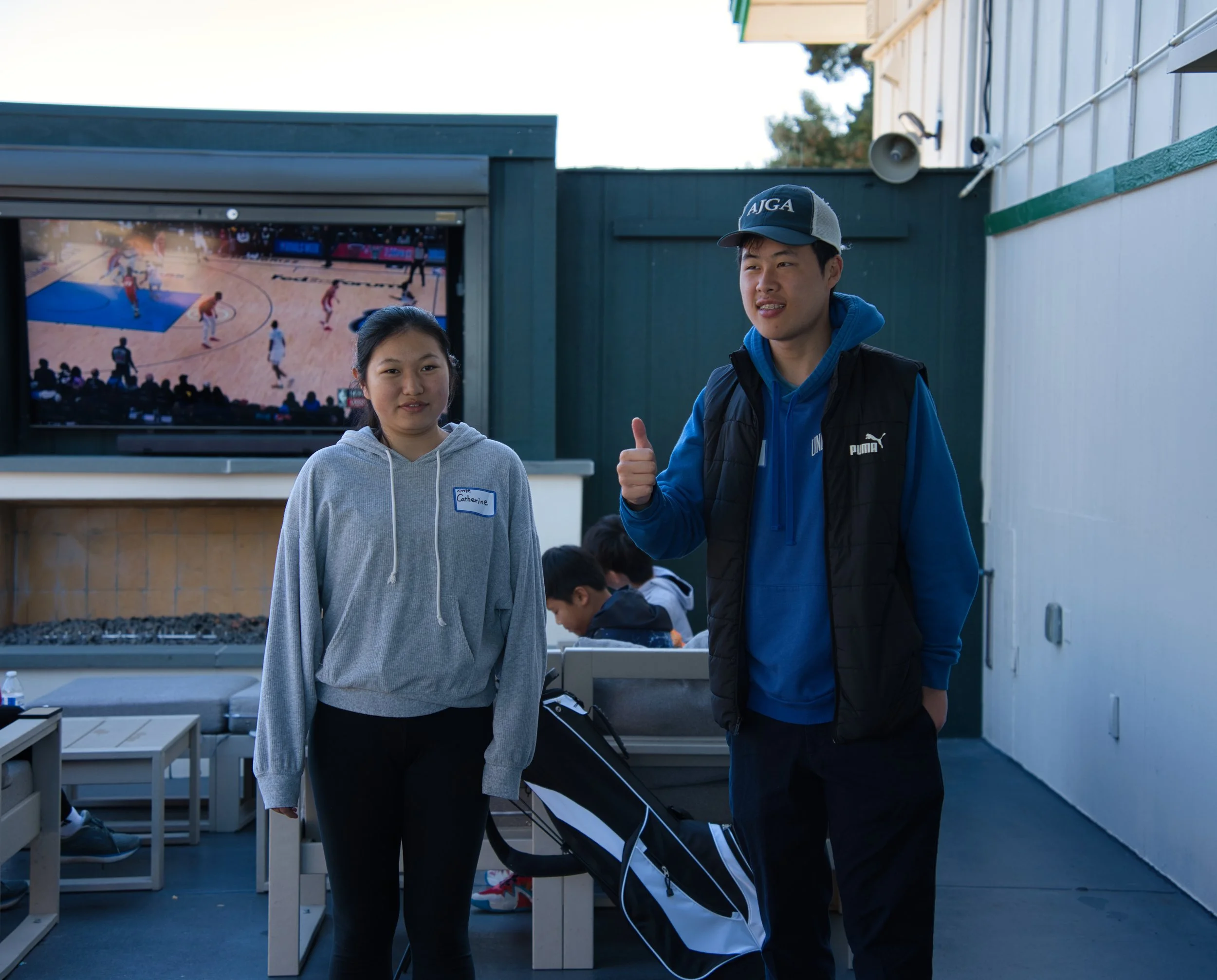 (Little) Catherine and Eric, leaders of the event 