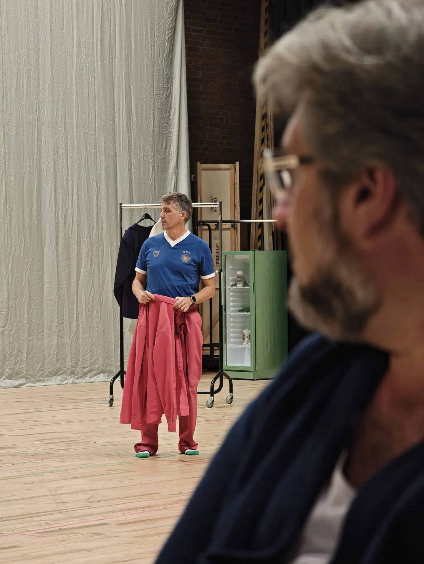 Rehearsals still go on here in Dresden 
Premi&egrave;re on October 5th!

@semperoper 
#Verdi #Falstaff #Fenton
#RaffaellaColettiArtists 
#hermanxsgatell