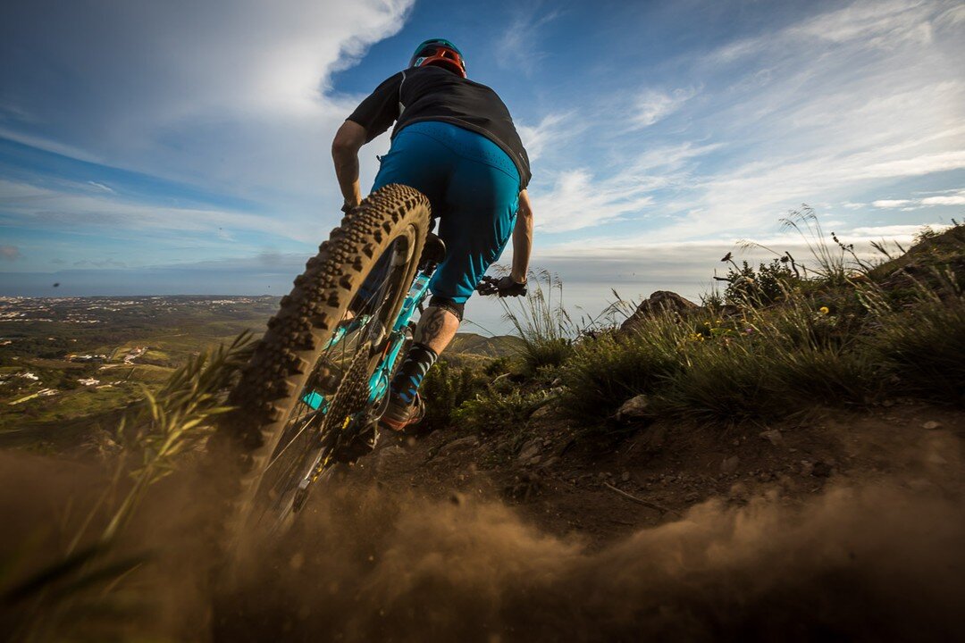 Snaps from Portugal. 

#portugal🇵🇹 #mtblove #mtblife #mtb #portugal #optoutside #outdooradventures #awesomeglobe #goexplore #discoverearth #seeyououtthere #earthpix #choosemountains #roamtheplanet #aroundtheworldpix #beautifuldestination #natgeoadv