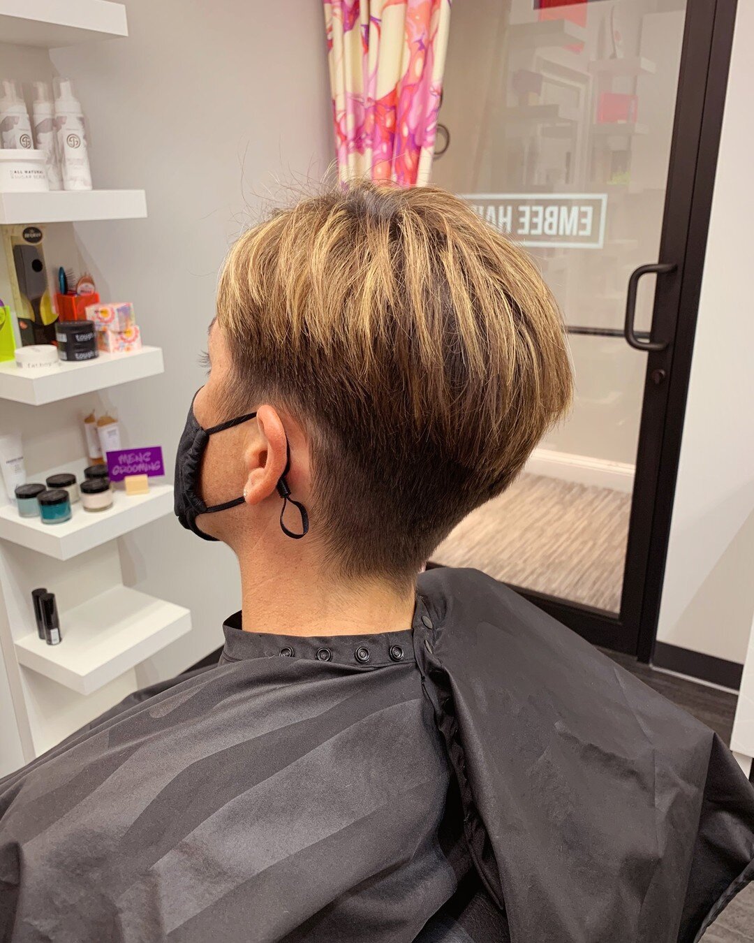 I know there has been a ton of mens hairstyles featured this month but my I have many female clients that rock short hair like a boss! Embee Hair has gender neutral pricing so ladies with more of a typical &quot;clipper cut&quot; pay the same price a