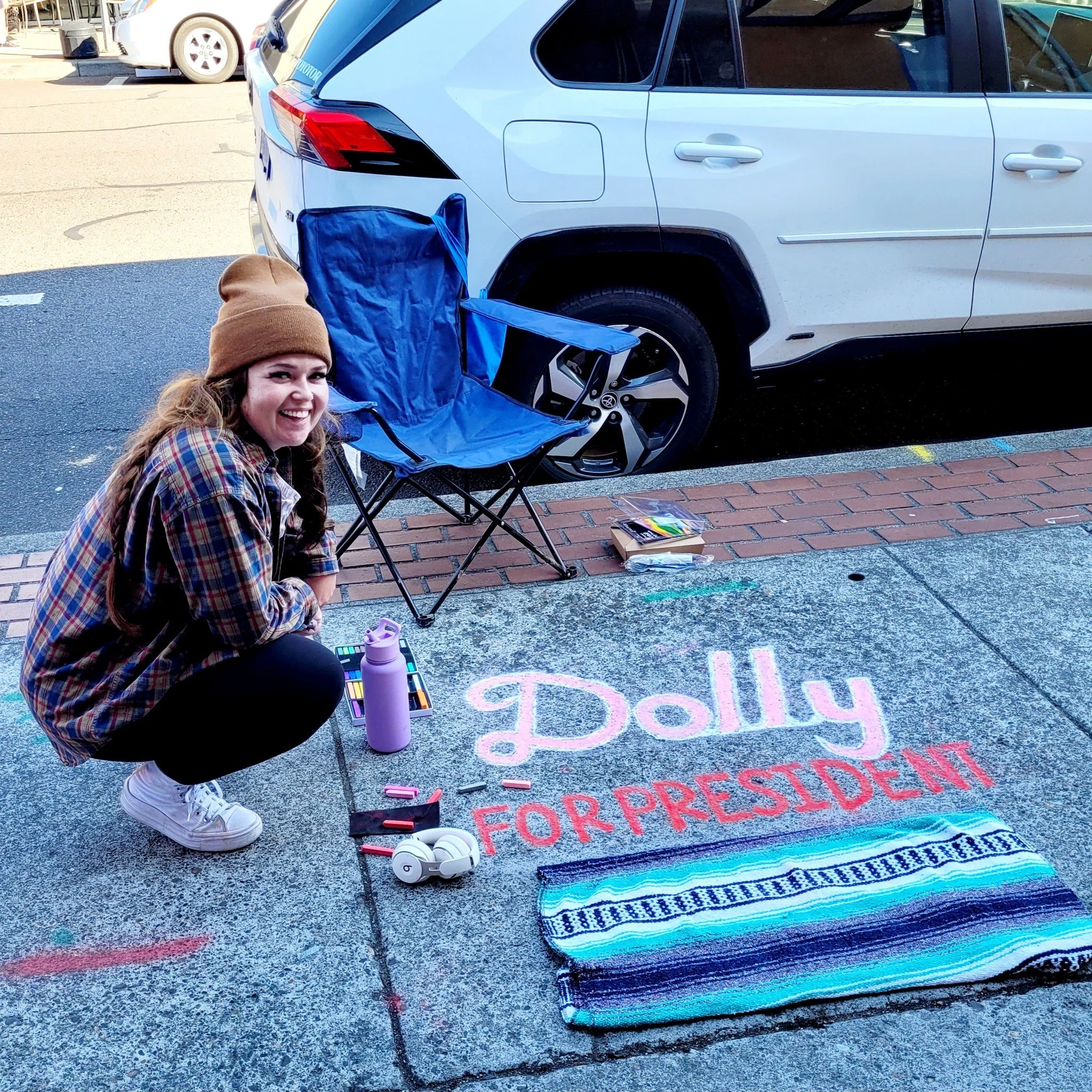 🌟 Downtown Forest Grove is buzzing! The 35th Annual Chalk Art Festival is filling our sidewalks with color and creativity, and at A Framer&rsquo;s Touch the excitement continues&mdash;our shelves are filling up with lots of NEW arrivals, fresh out o