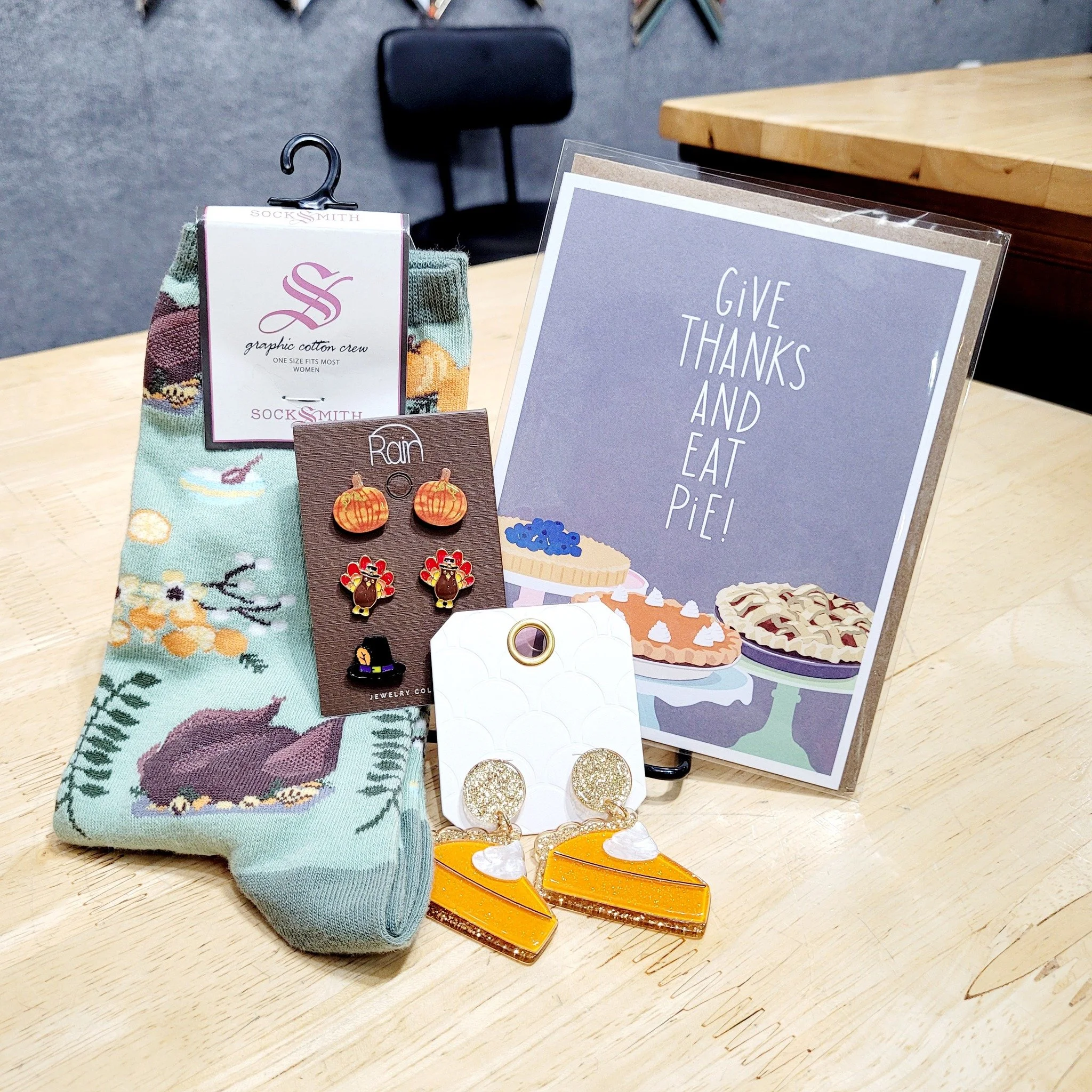 Last-minute Thanksgiving essentials? We&rsquo;ve got them! 🦃✨
From local fig jams, custards, and artisan cooking oils to gourmet chocolates and local salmon, you&rsquo;ll find the perfect hostess gift&mdash;or the perfect upgrade to your holiday mea