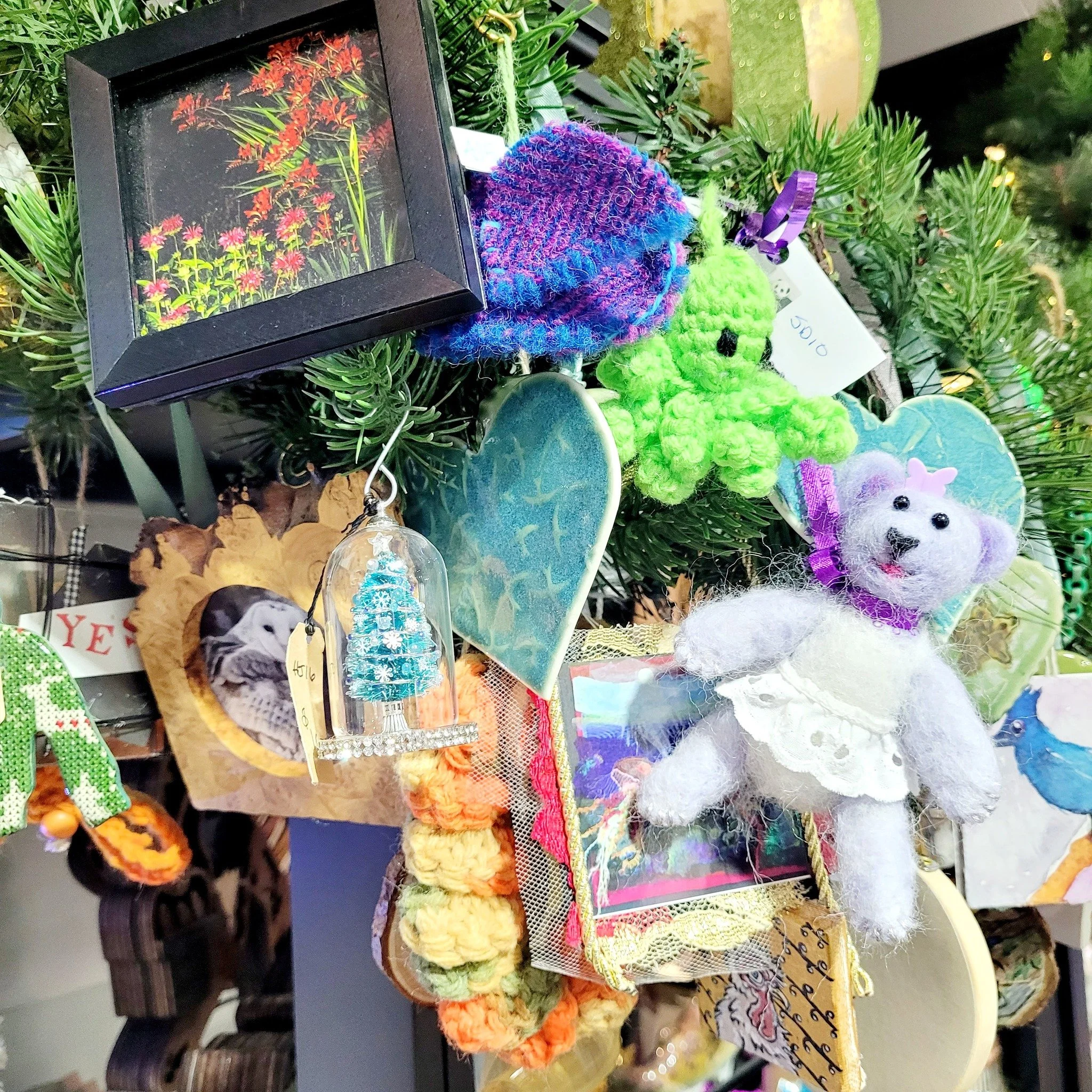 If you&rsquo;re looking for a little reason to leave the house during this post-Christmas haze, we&rsquo;ve got you covered 😊
We&rsquo;re open today 10am&ndash;6pm and New Year&rsquo;s Eve 10am&ndash;3pm. The next couple of days are your last chance